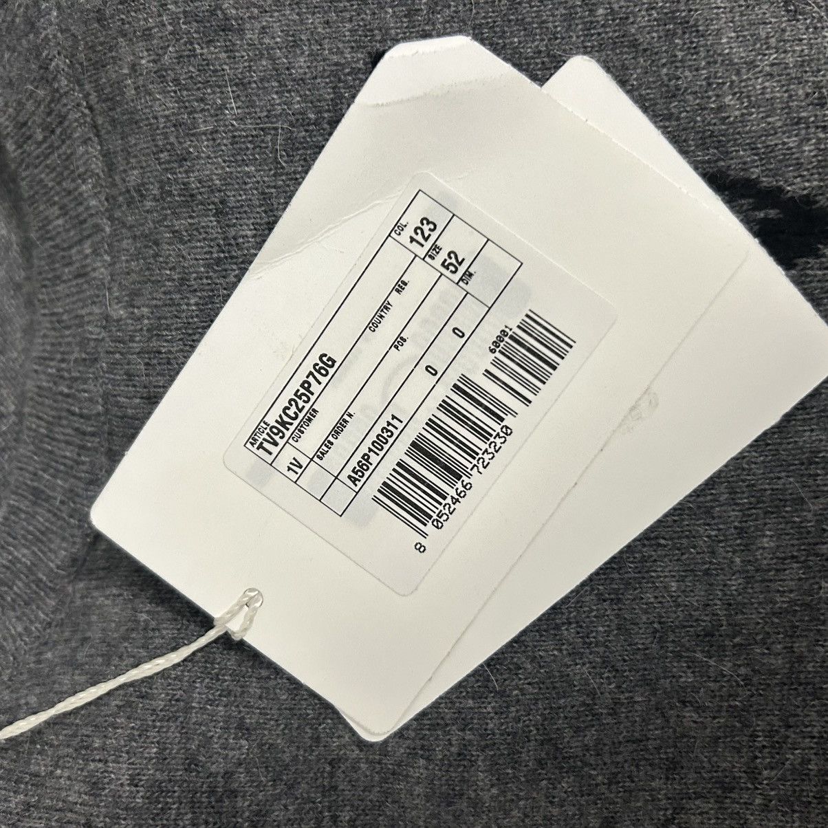 Valentino New Valentino Logo Knit Wool Blend Sweater Size 52 Size US L / EU 52-54 / 3 - 5 Thumbnail