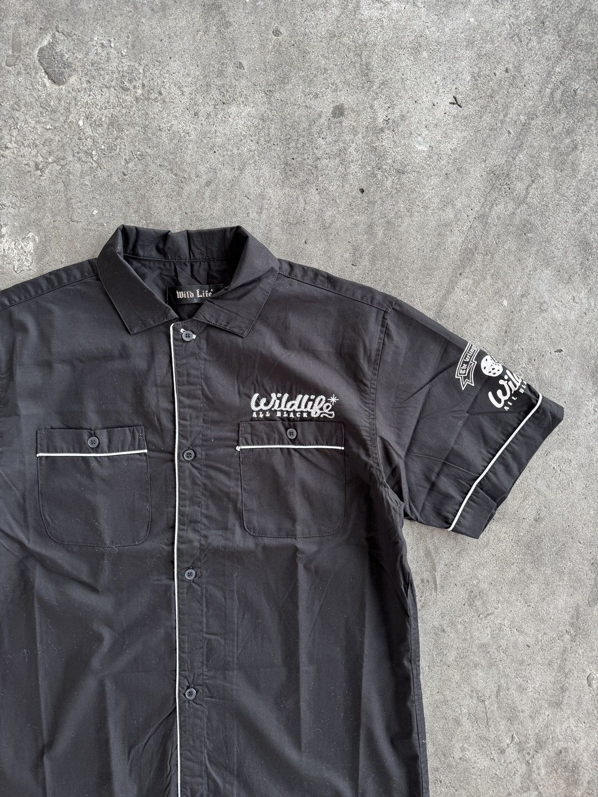 Japanese Brand Wild Life Dice The Feelings And Bonds Shirts Size US M / EU 48-50 / 2 - 3 Thumbnail