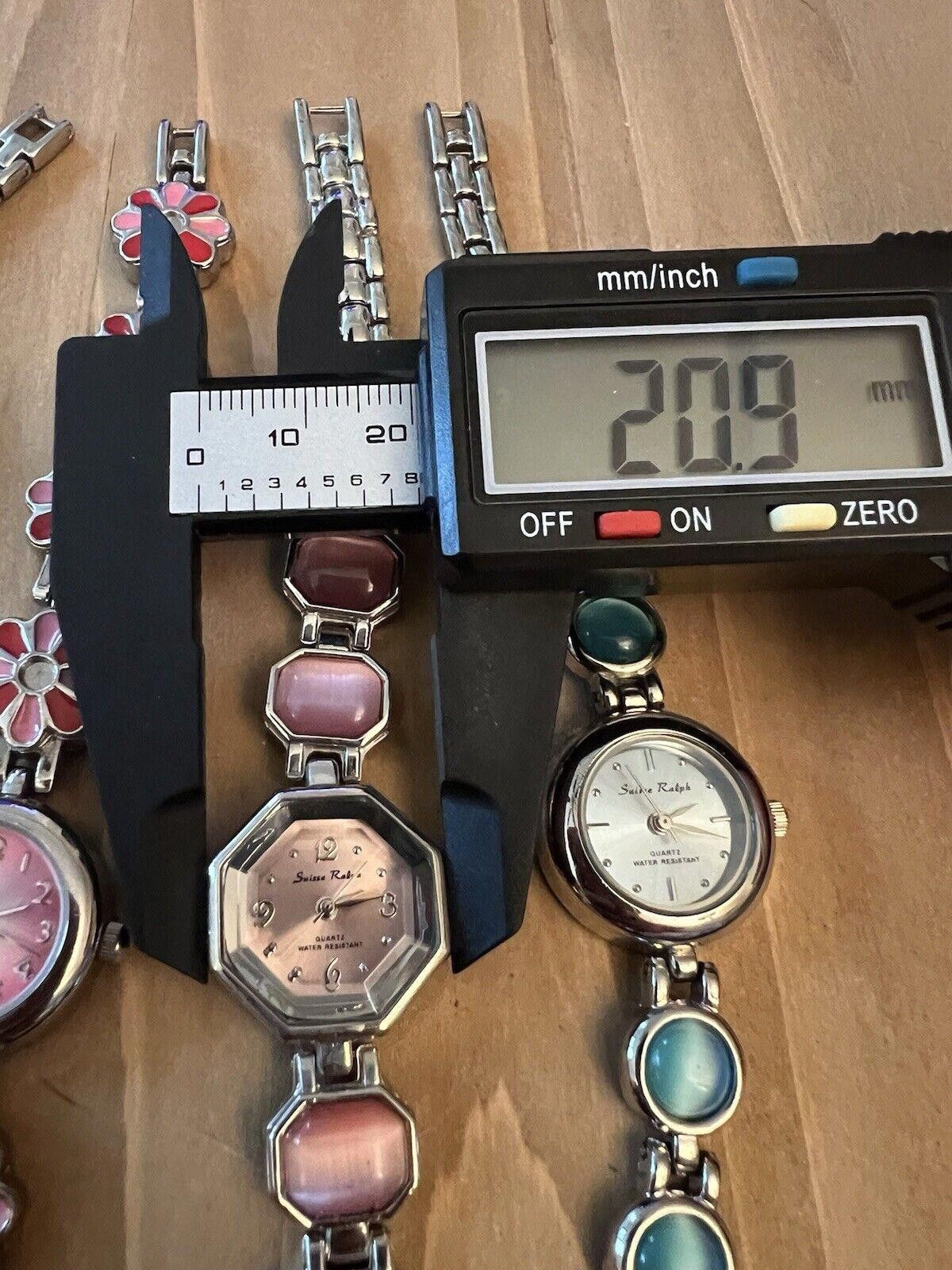 Designer 4 Vintage Ladies Watches New Batteries Working Size ONE SIZE - 6 Thumbnail