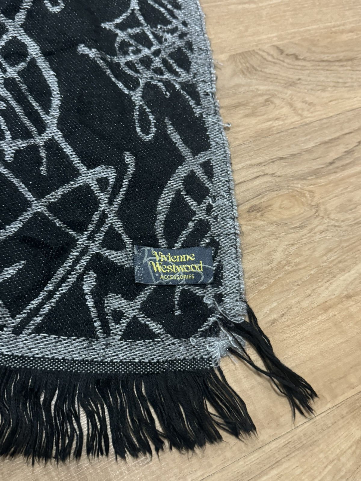 Vivienne Westwood BLACK AND SILVER FULL LOGO VIVIENNE MAFLA Size ONE SIZE - 2 Thumbnail