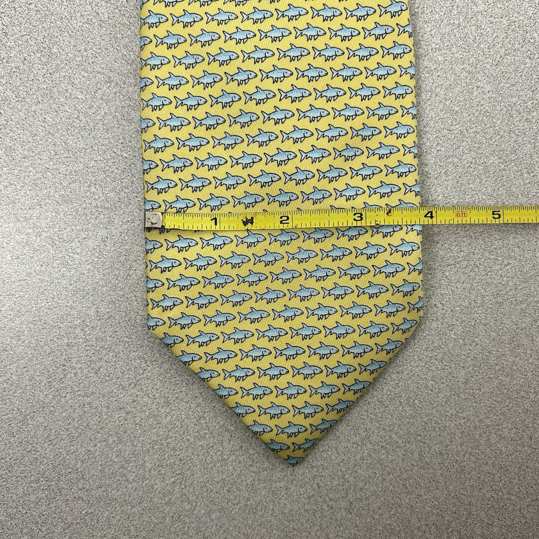 Vineyard Vines Vineyard Vines Bonefish Fish Yellow Necktie 100% Silk Hand Picked Tie Men's 64” Silk Necktie Size ONE SIZE - 6 Thumbnail