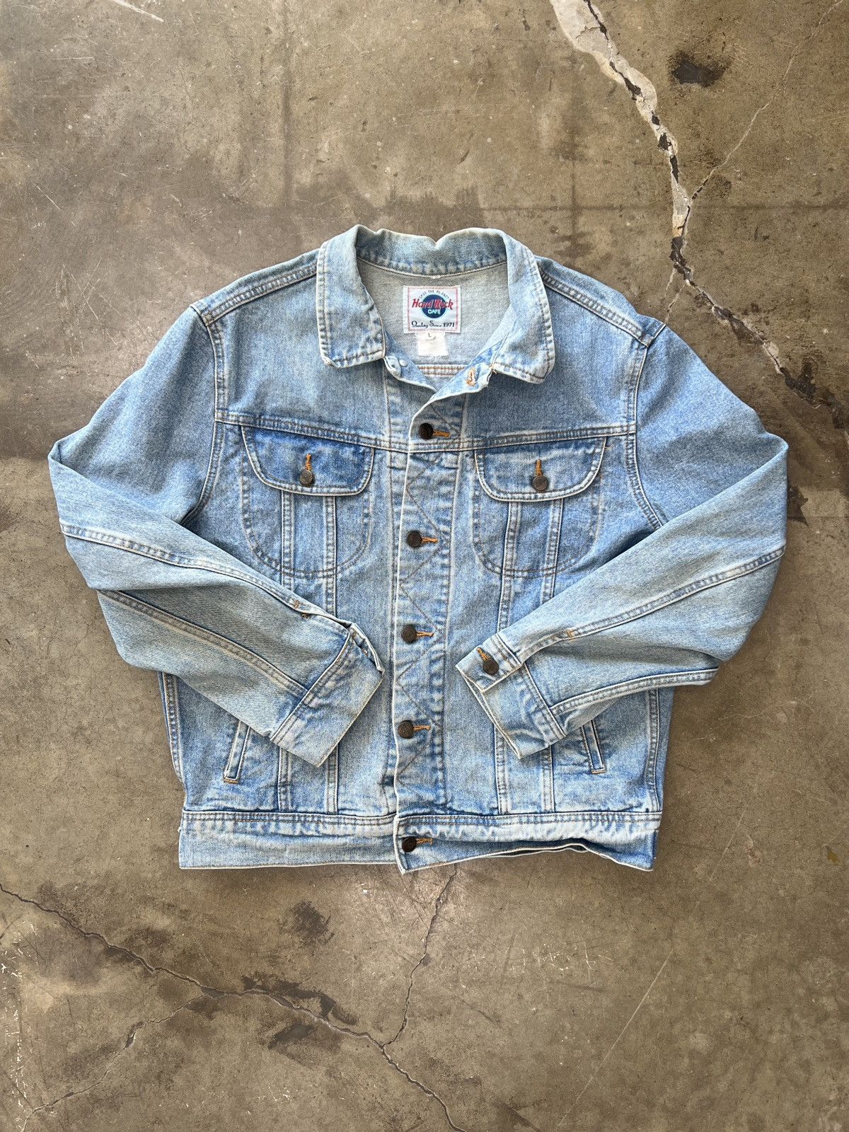 Hard Rock Cafe × Vintage Vintage Hard Rock Cafe 90s Vintage Denim Button Jacket Large Size US L / EU 52-54 / 3 - 5 Thumbnail