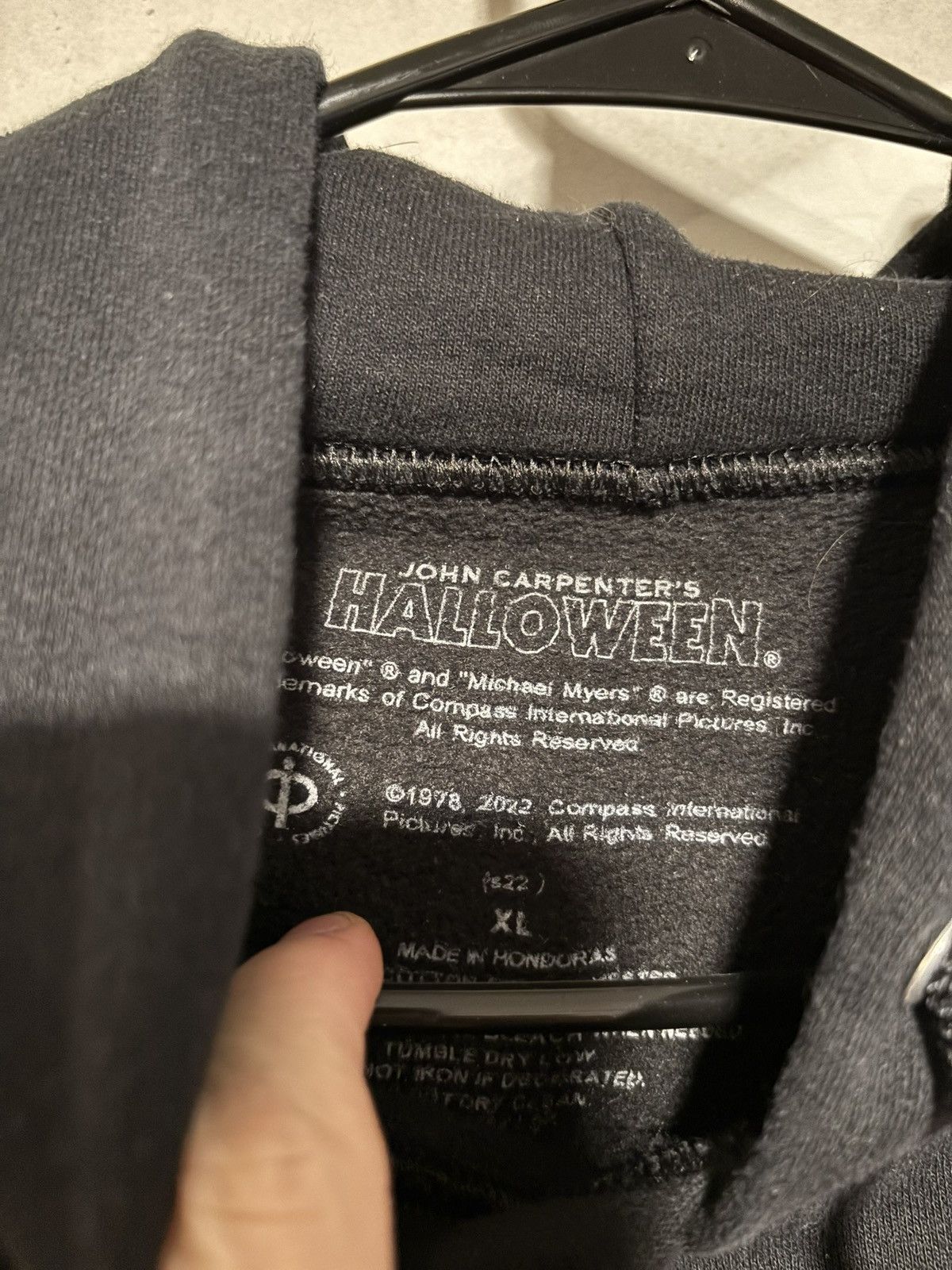 Vintage Halloween Michael Myers Graphic Hoodie Size US XL / EU 56 / 4 - 6 Thumbnail
