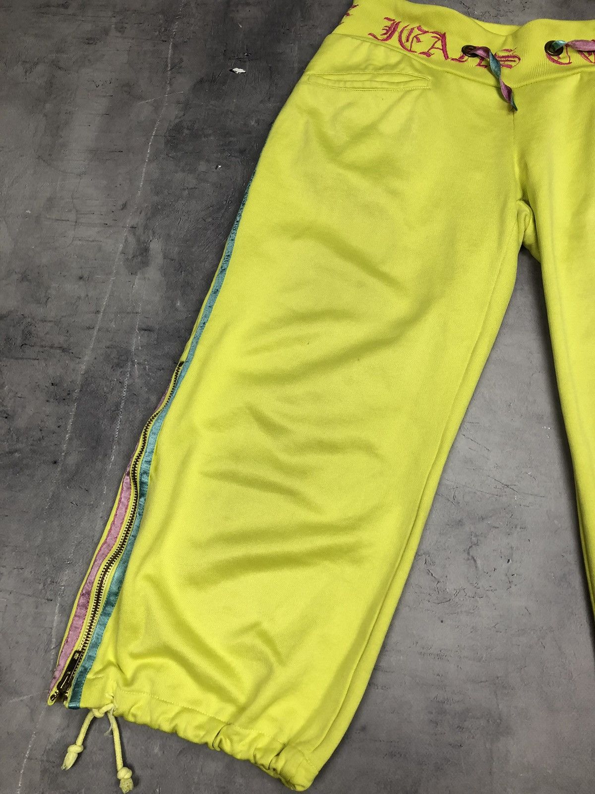 Versace × Vintage Versace Sport Women’s Tracksuit Set Logo S Green Vintage 90 Size S / US 4 / IT 40 - 15 Thumbnail