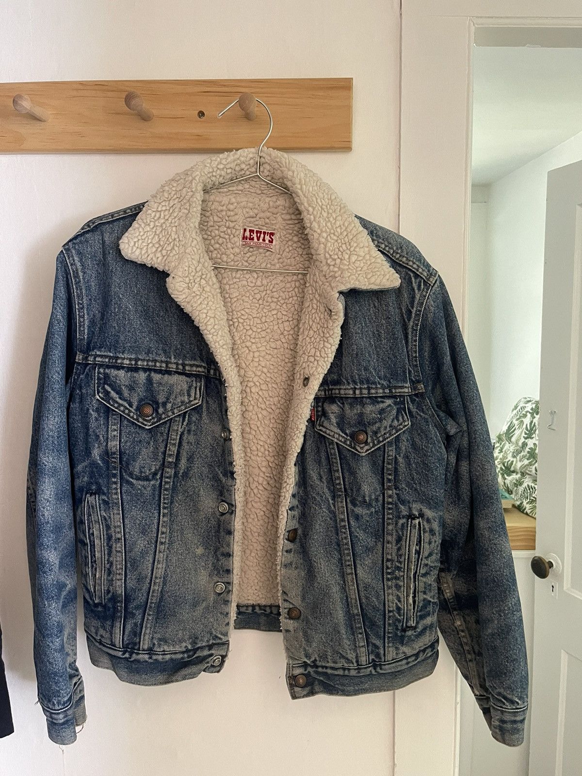 Levi's × Levi's Vintage Clothing × Vintage Vintage Levi’s USA Sherpa Trucker Stonewashed Denim Jacket Size US M / EU 48-50 / 2 - 1 Thumbnail