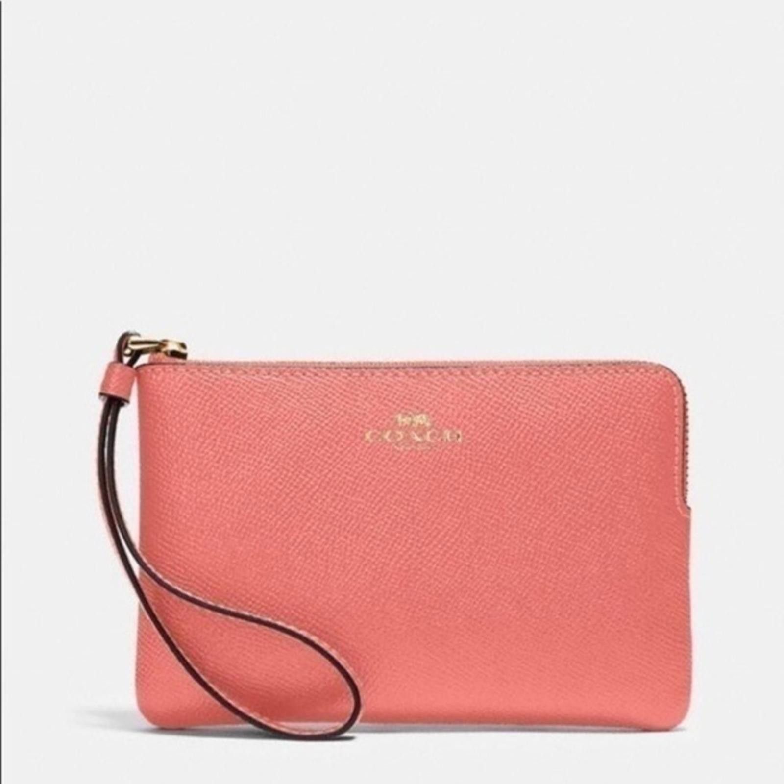 Coach Coach Pink Corner Zip Cross Grain Leather Wristlet Size ONE SIZE - 1 Thumbnail