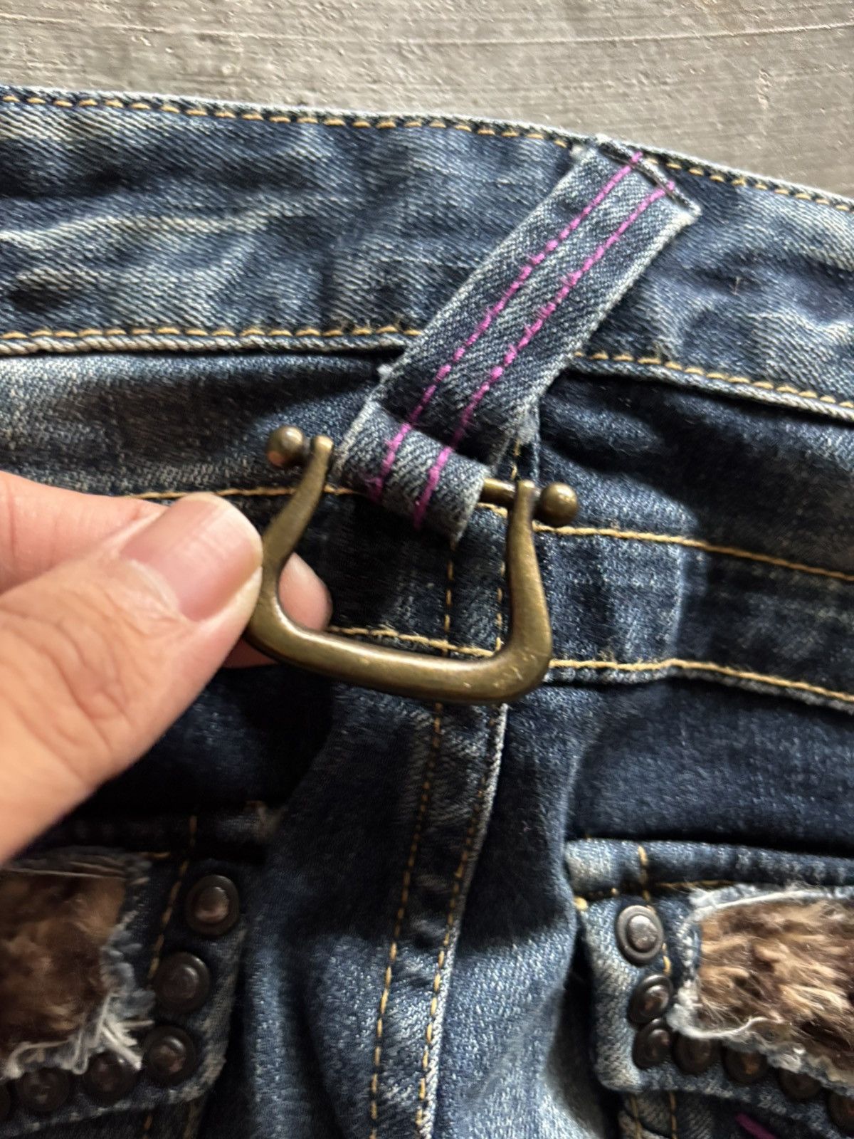 If Six Was Nine RED PEPPER FLARE JAPANESE DENIM LEOPARD FUR BACKPOCKET Size 27" / US 4 / IT 40 - 18 Thumbnail