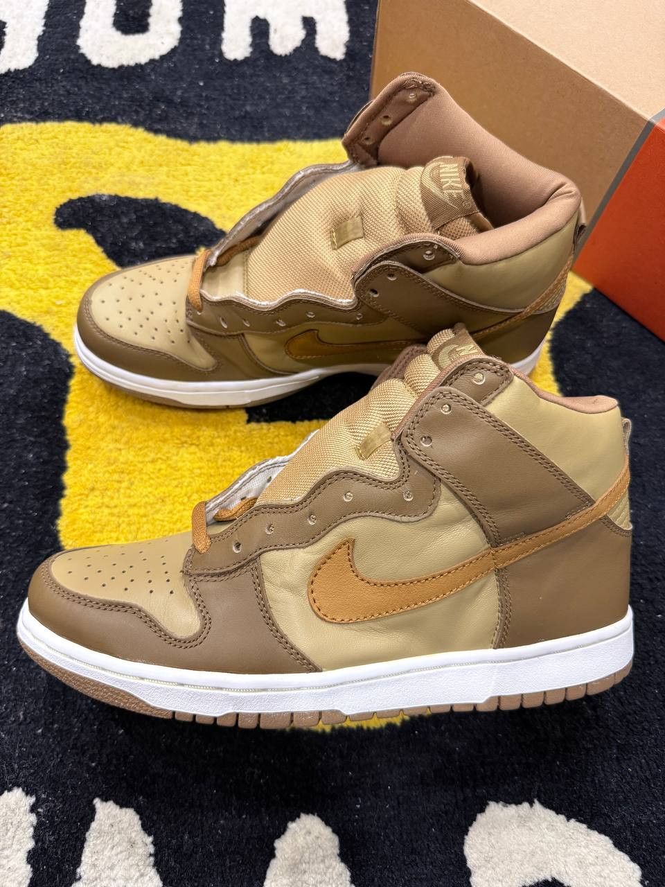Nike Nike Dunk High Hay Maple Taupe (2003) 304717-222 Size US 9 / EU 42 - 1 Thumbnail