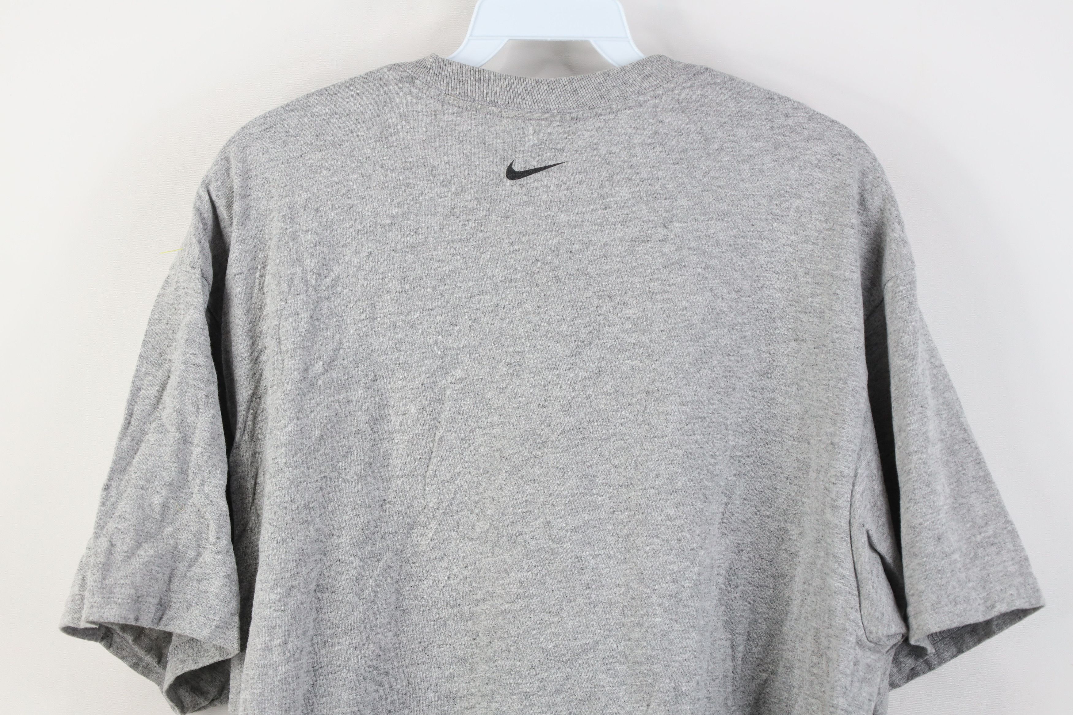 Nike Vintage 90s Y2K Nike Travis Scott Mini Swoosh T-Shirt Gray Size US L / EU 52-54 / 3 - 11 Thumbnail