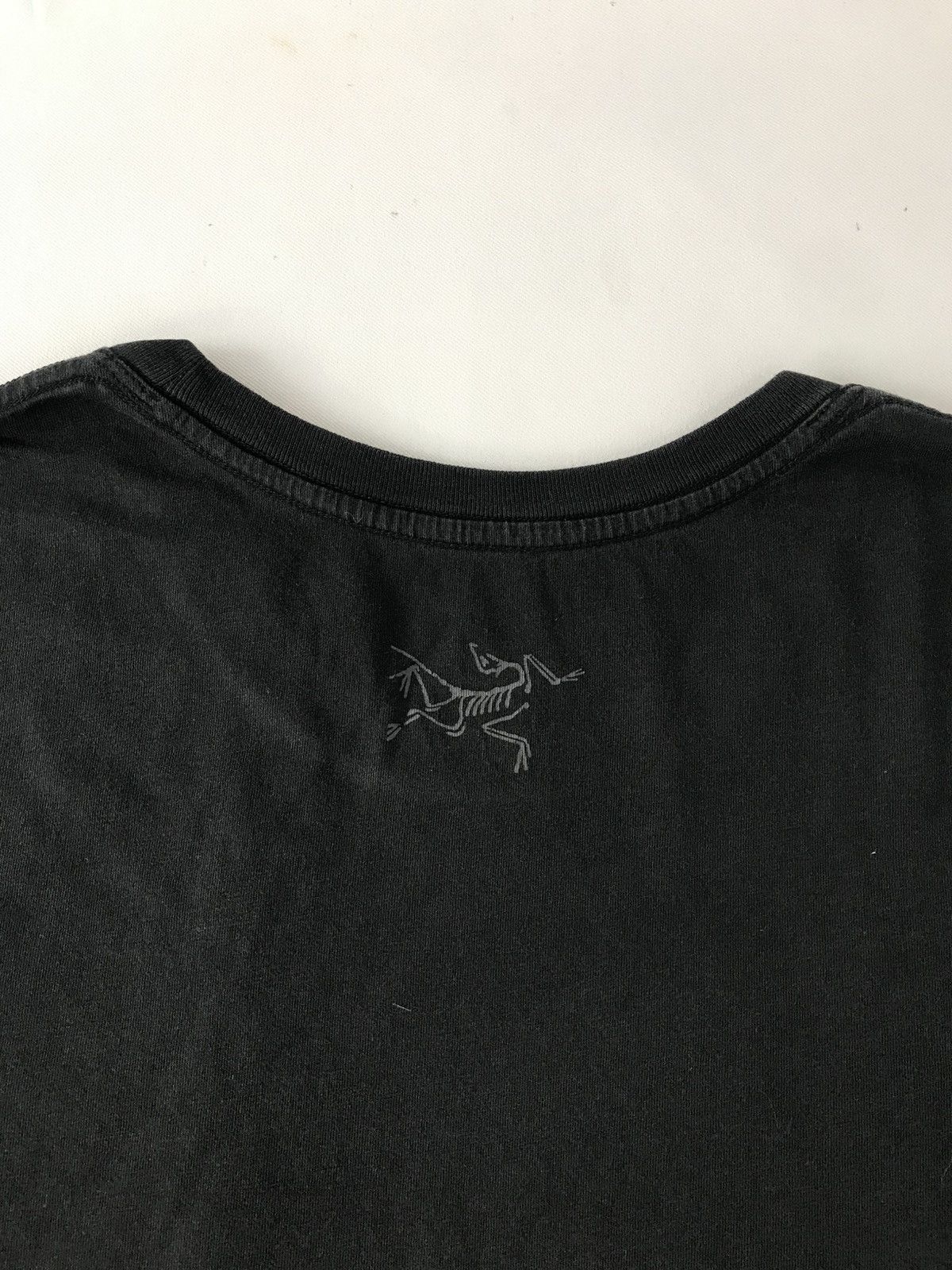 Arc'teryx Hype Arc’teryx Black Lettering Printed Black Tee T-shirt Size US L / EU 52-54 / 3 - 8 Thumbnail
