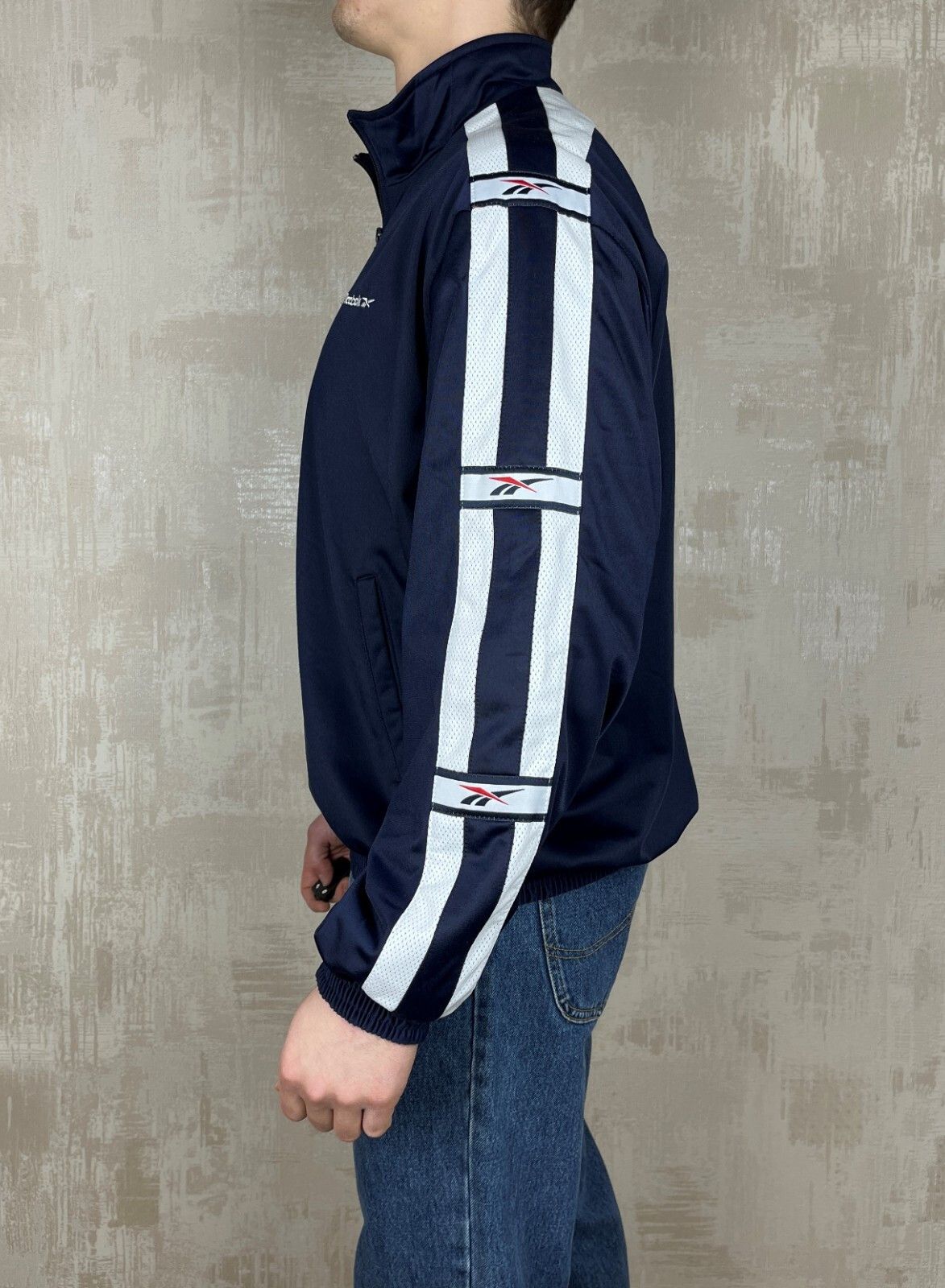 Reebok 90's Reebok Vintage Track Jacket Full Zip Size US L / EU 52-54 / 3 - 8 Thumbnail