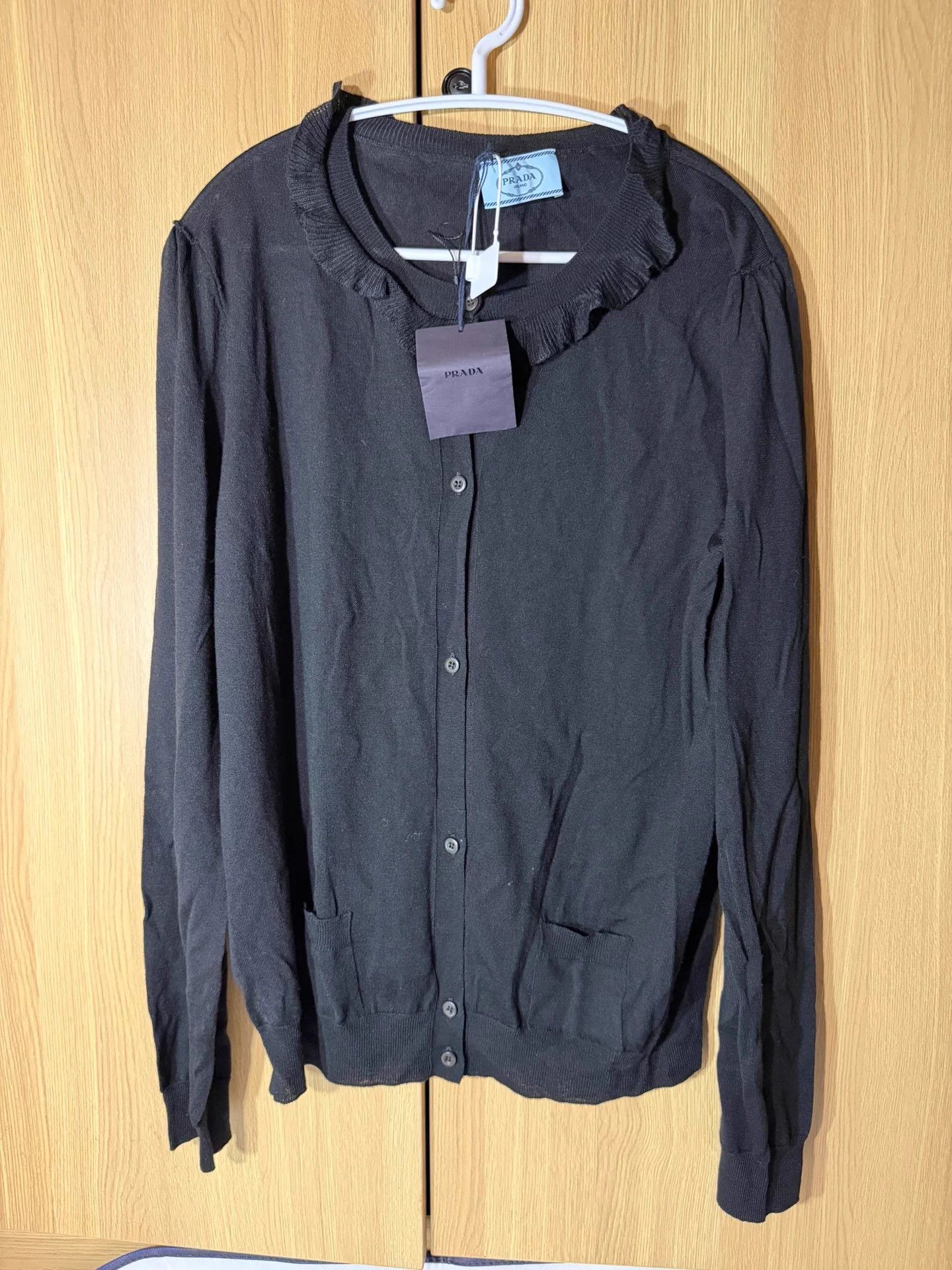 Prada Prada knit cardigan 48 new Size XL / US 12-14 / IT 48-50 - 1 Thumbnail