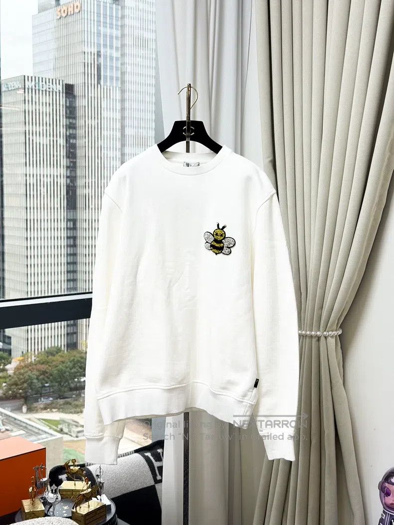 Dior Dior Rhinestone Little Bee White Sweatshirt Size US L / EU 52-54 / 3 - 1 Thumbnail