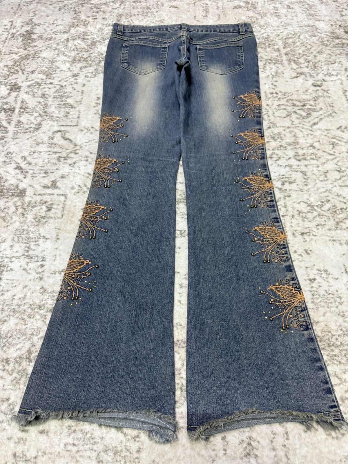 Japanese Brand Japanese Brand Boho Hippie Embroidery Studded Flare Jeans Size US 28 / EU 44 - 2 Thumbnail