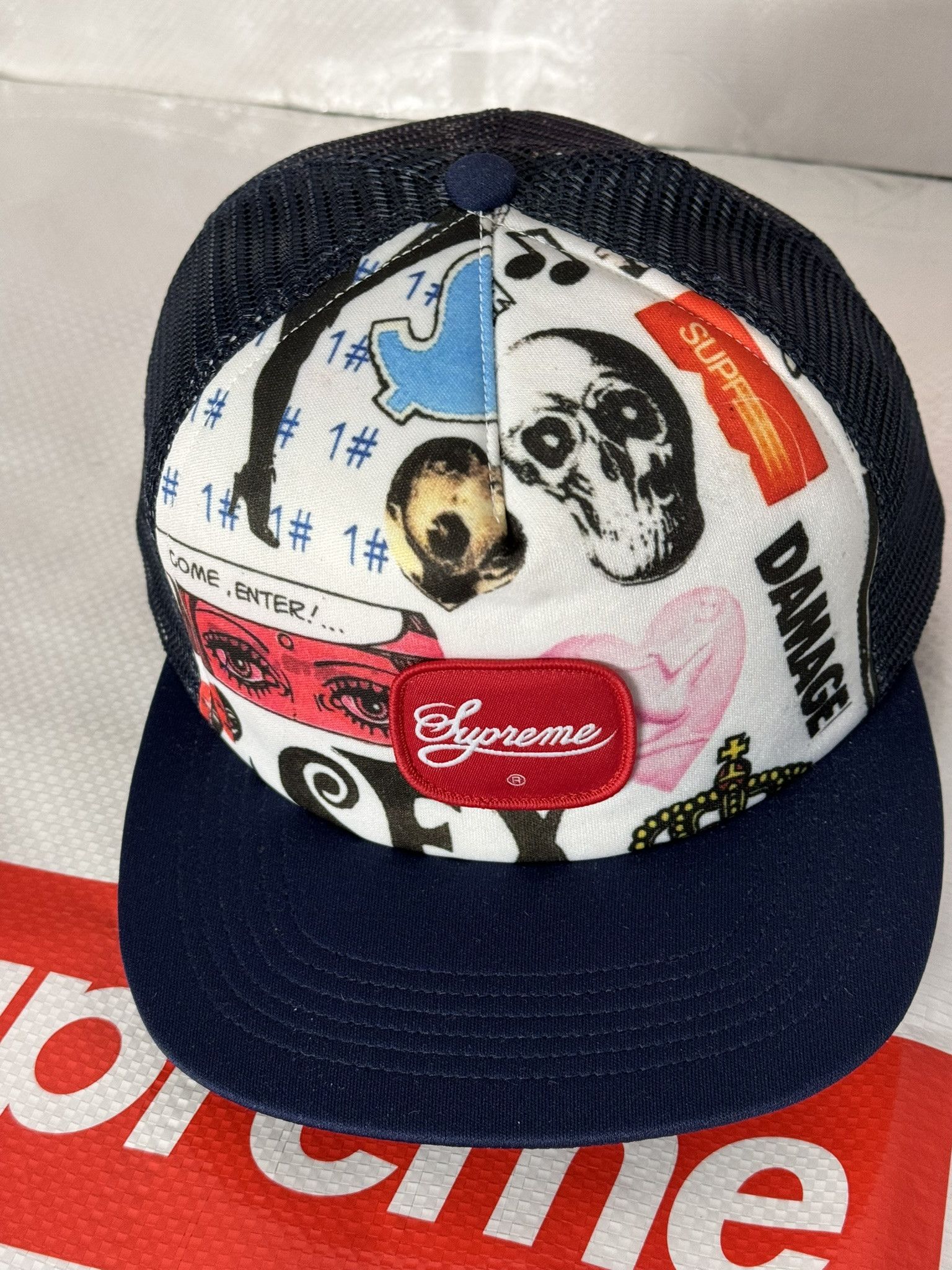 帽子 SUPREME BLOOD LUST MESH BACK 5PANEL NAVY Supreme Blood Lust Mesh Back 5-Panel (SS19) - $40