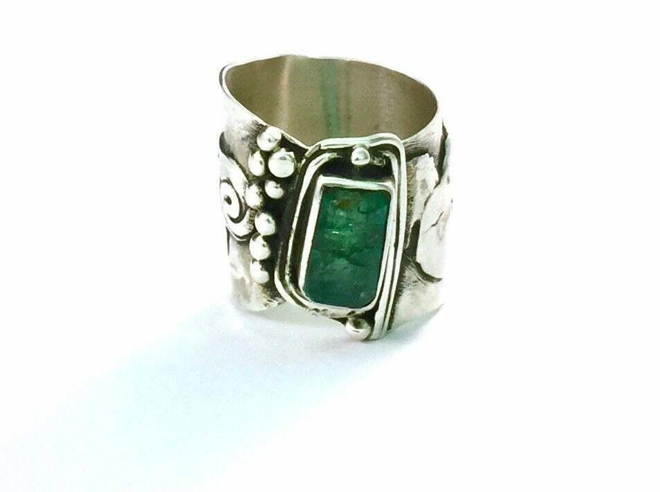 Designer Handmade Sterling Silver and Emerald Ring Alberto Juan Size ONE SIZE - 5 Thumbnail