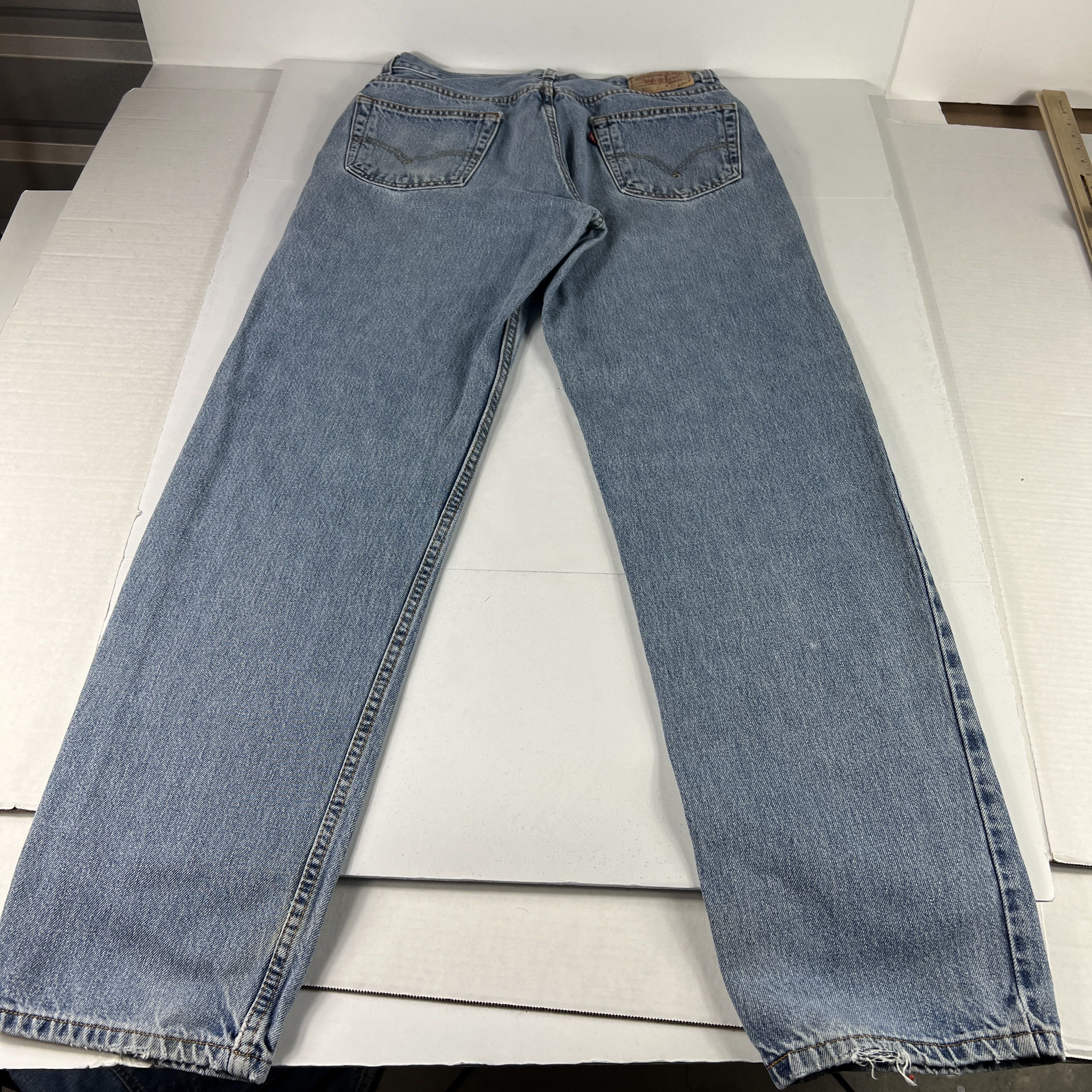 Levi's × Vintage Y2K Levi's Jeans 550 Relaxed Blue Faded Denim Size US 32 / EU 48 - 13 Thumbnail