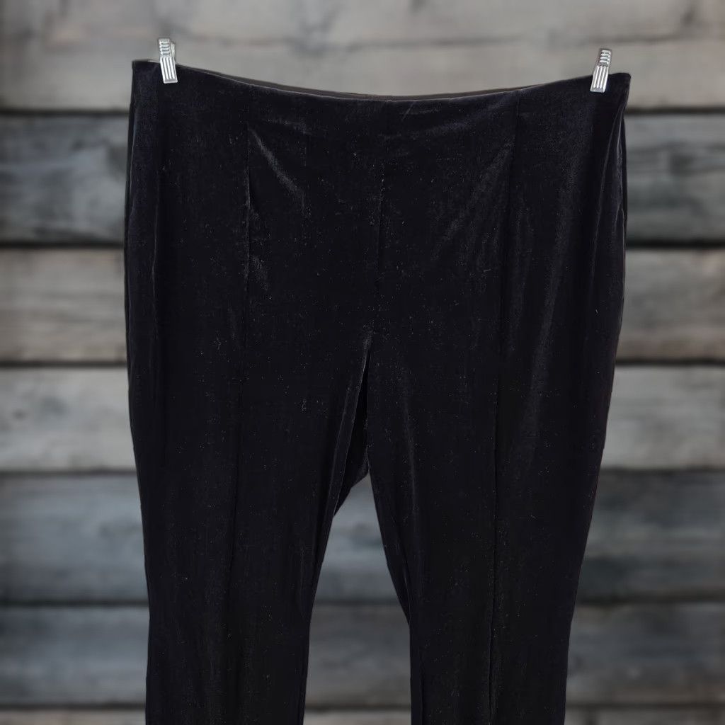 Asos ASOS Designs Womens Velvet Pants Sz 22 Solid Black Pull On High Rise Pants Womens 22 Black Velvet High Rise Pull On ASOS Designs Size 40" / US 18 - 1 Thumbnail