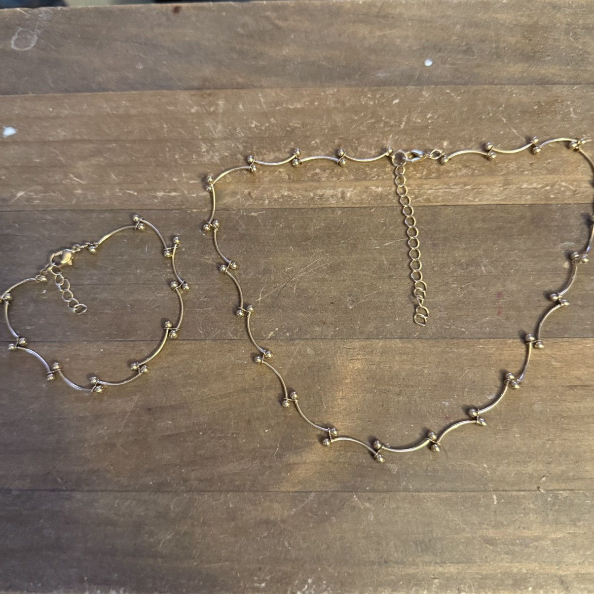 Other Gold tone curved bar link necklace and bracelet set Size ONE SIZE - 2 Thumbnail