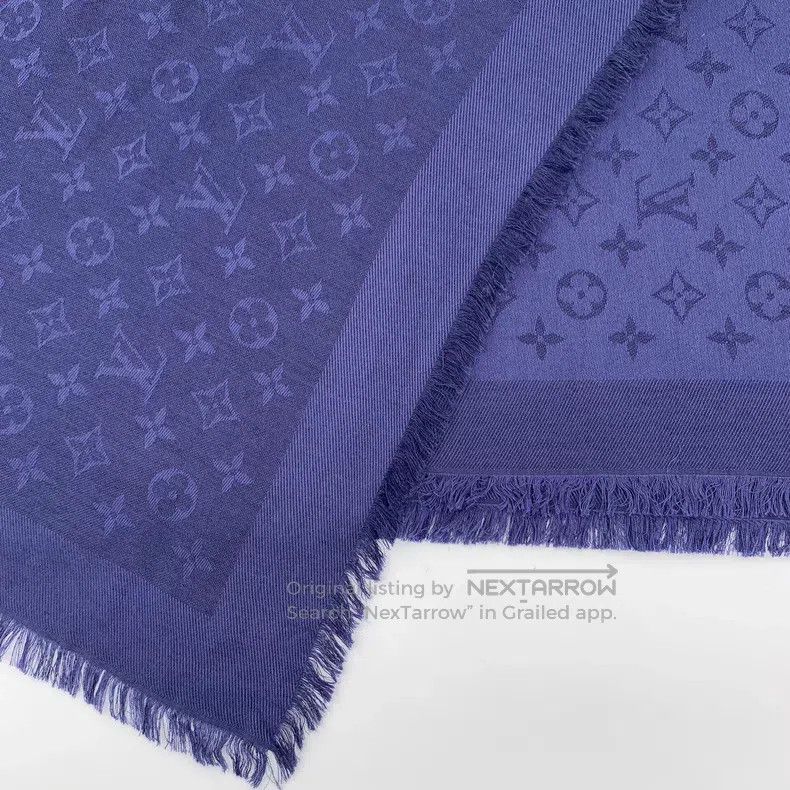 Louis Vuitton Louis Vuitton Dark blue logo, old flower, printed mulberry Size ONE SIZE - 5 Thumbnail