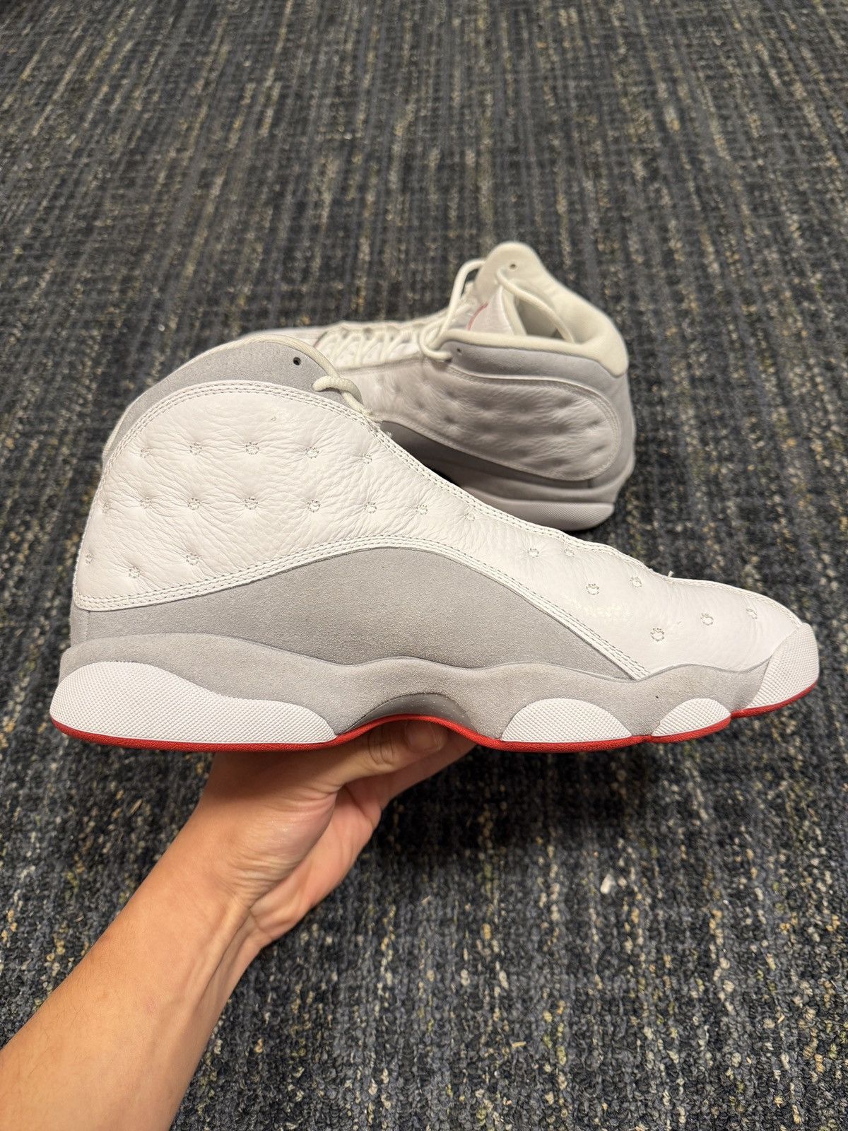 Jordan Brand Retro Jordan 13 Wolf Grey Size 10.5 Size US 10.5 / EU 43-44 - 7 Thumbnail