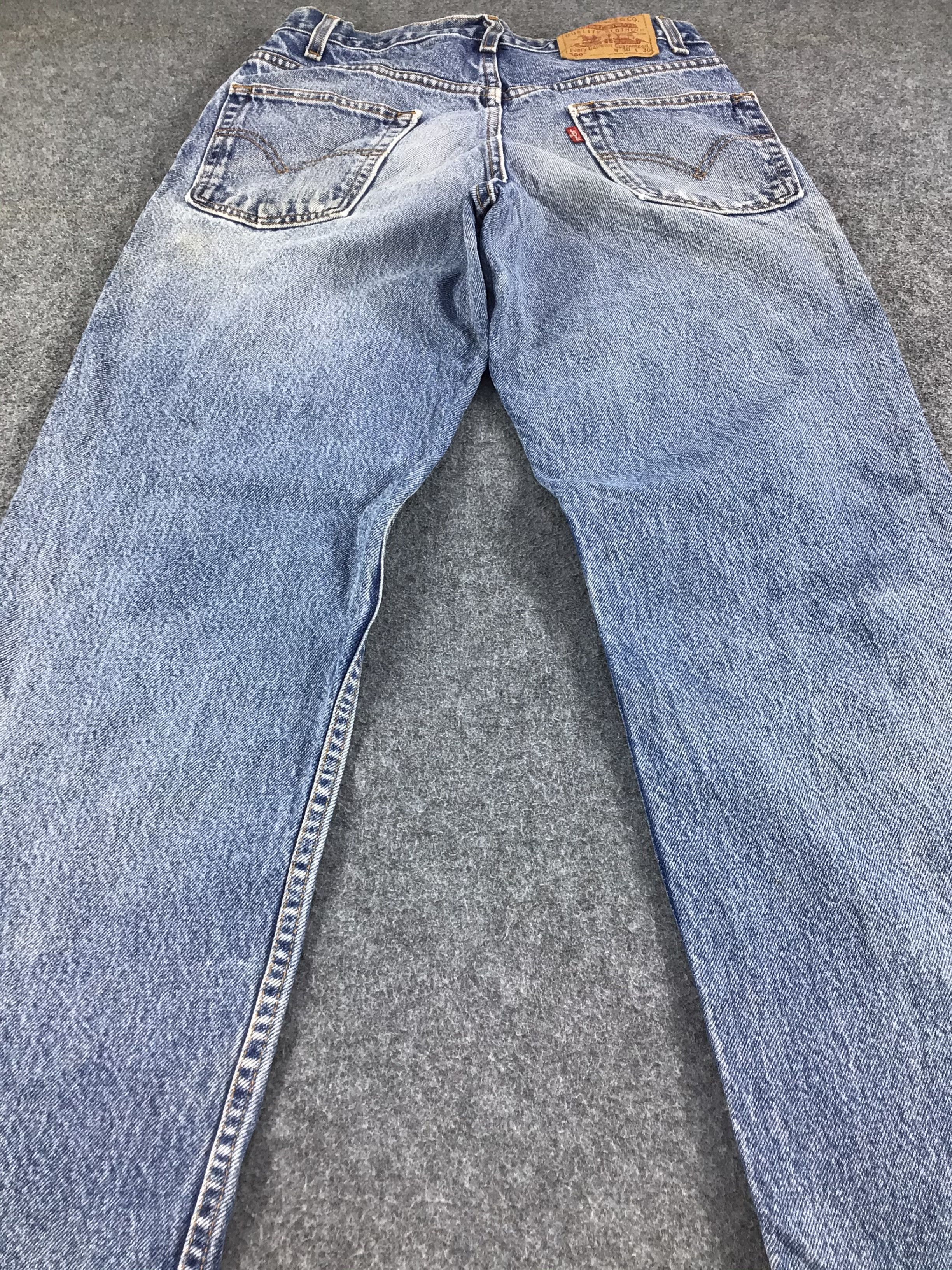 Levi's Vintage Levis 550 Jeans Dirty Faded Blue KJ211 Size US 29 - 4 Thumbnail
