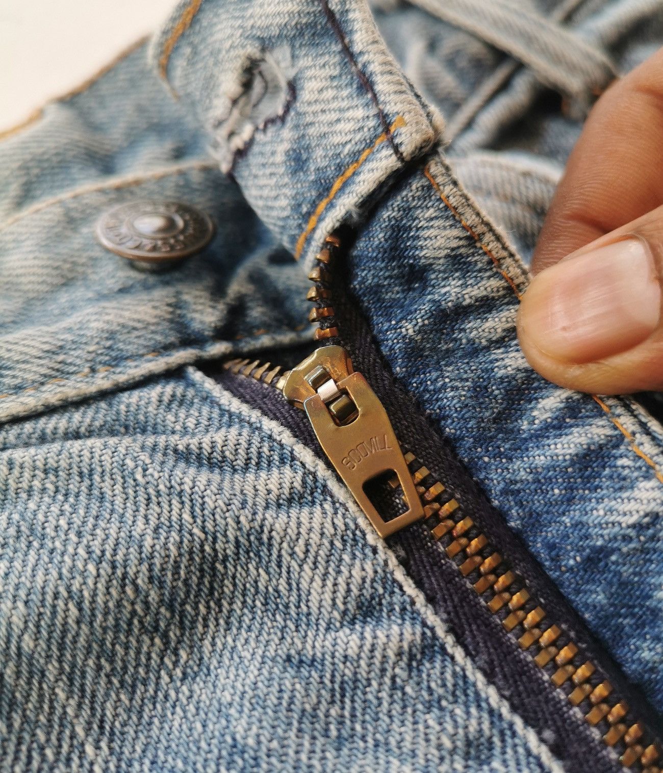 Levi's 70s Vintage Levis 746 Flare Orange Tab Denim Jeans Size US 27 - 12 Thumbnail