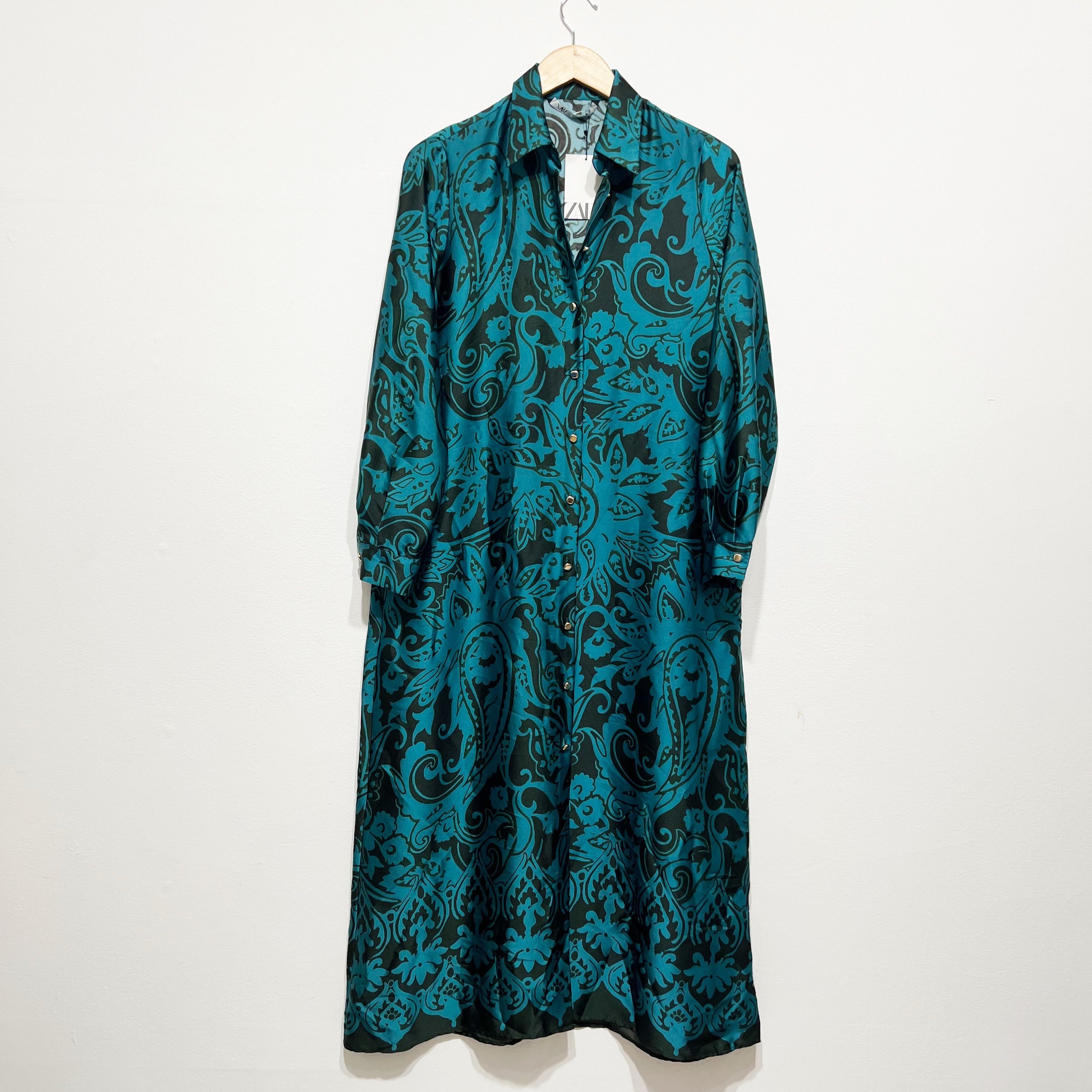 Zara NEW Zara Satin Collared Quarter Sleeve Size XS / US 0-2 / IT 36-38 - 1 Thumbnail