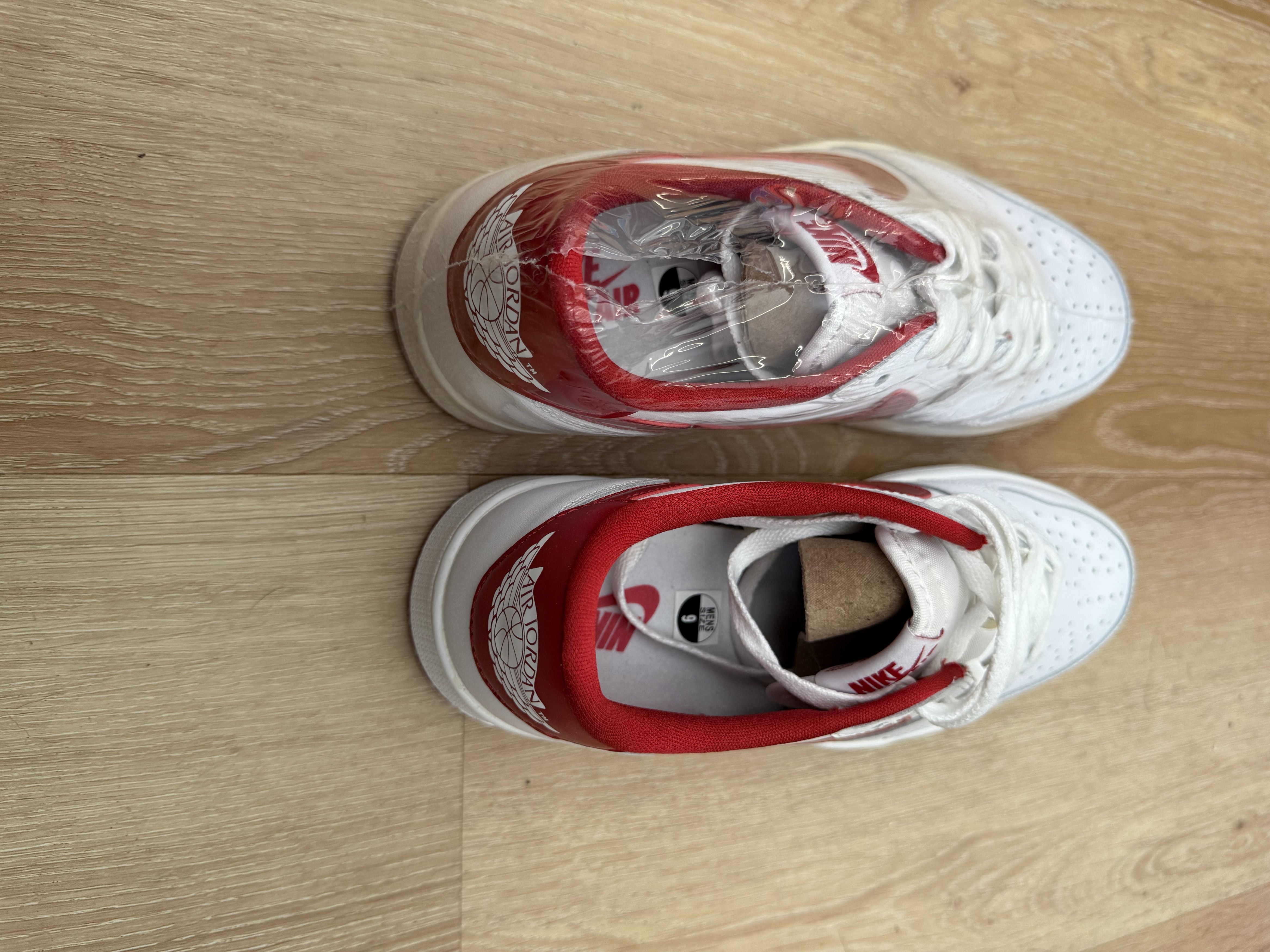 Nike Air Jordan 1 Retro Low OG 'Varsity White' Size US 9 / EU 42 - 3 Thumbnail