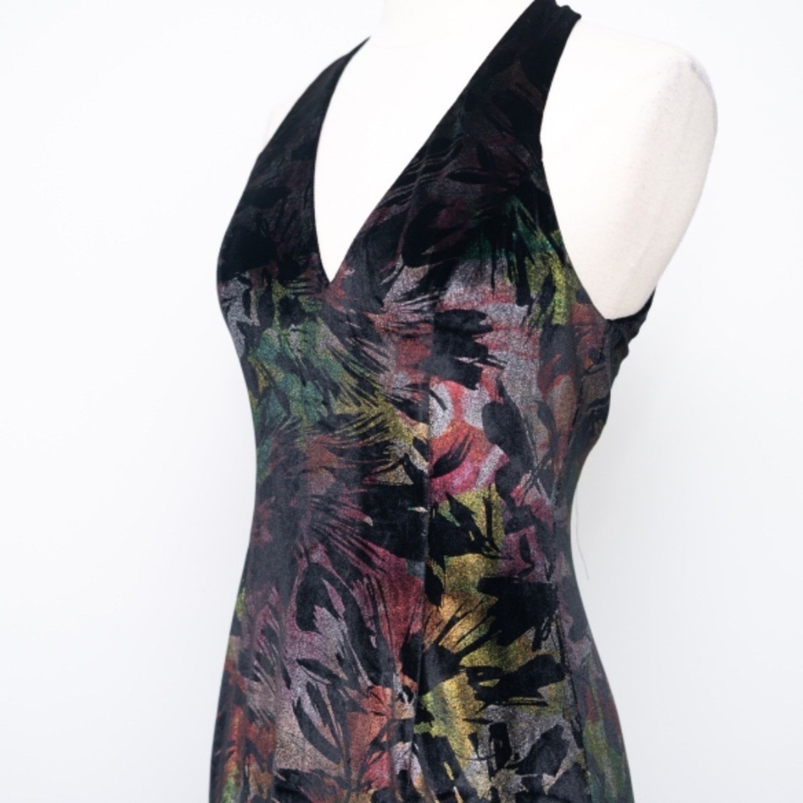 Dress the Population Dress The Population. Abstract Leaf Print Velvet gown. Size XS / US 0-2 / IT 36-38 - 11 Thumbnail