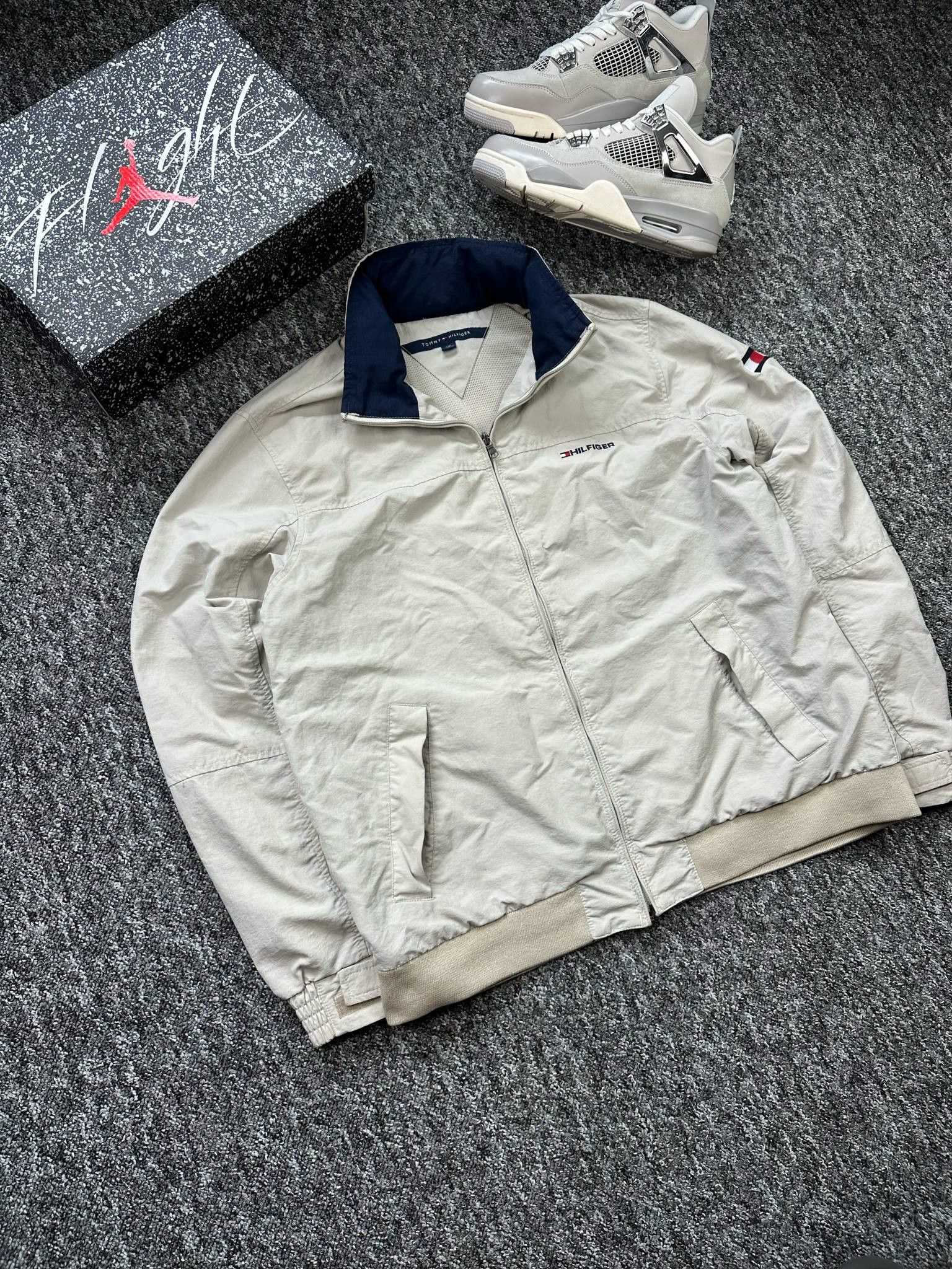 Japanese Brand × Tommy Hilfiger × Vintage Vintage light jacket Tommy Hilfiger Logo logo classic basic Size US L / EU 52-54 / 3 - 3 Thumbnail