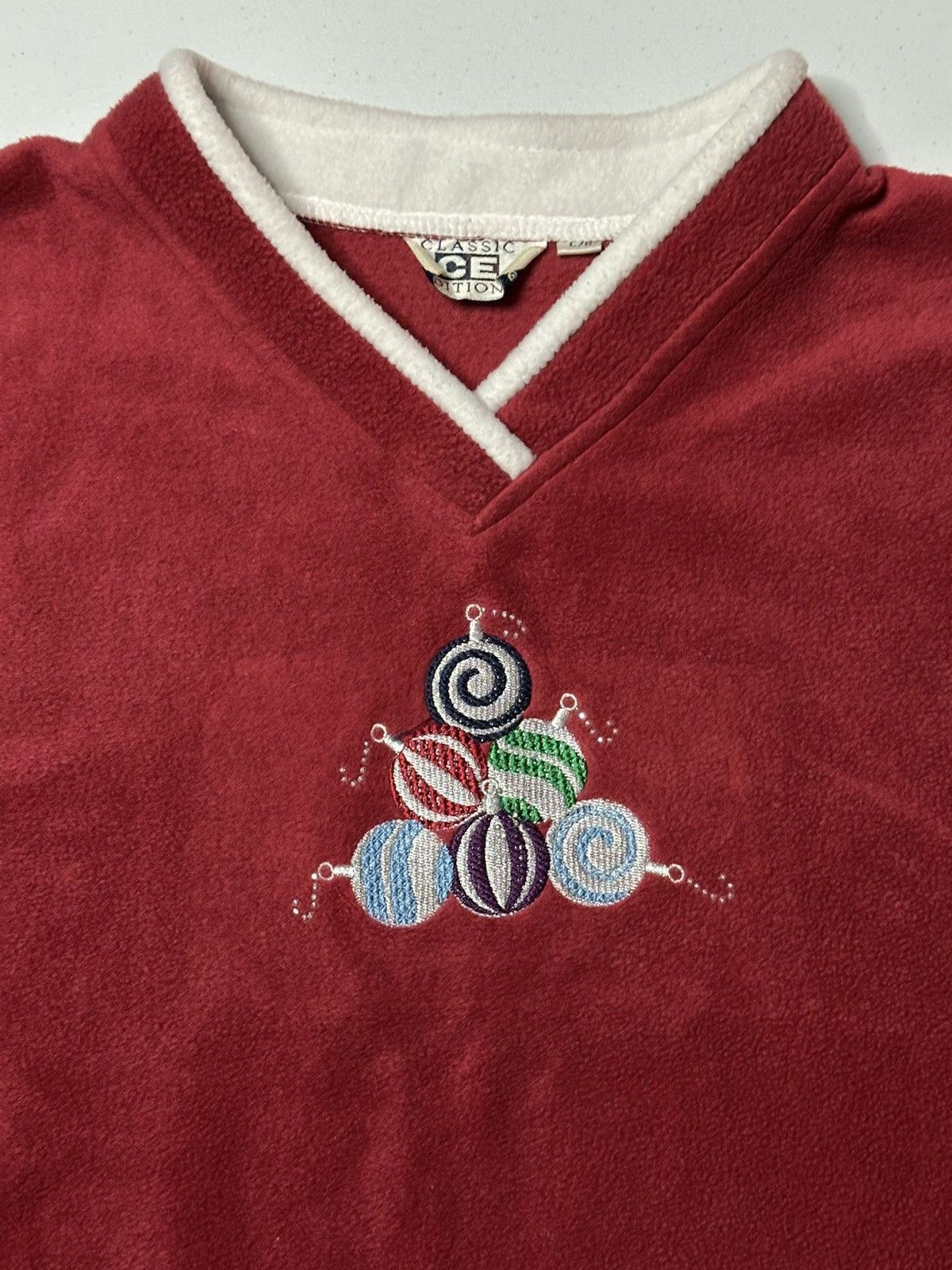 Vintage Vintage Christmas Ornaments Fleece V-neck Sweater Size US L / EU 52-54 / 3 - 4 Thumbnail