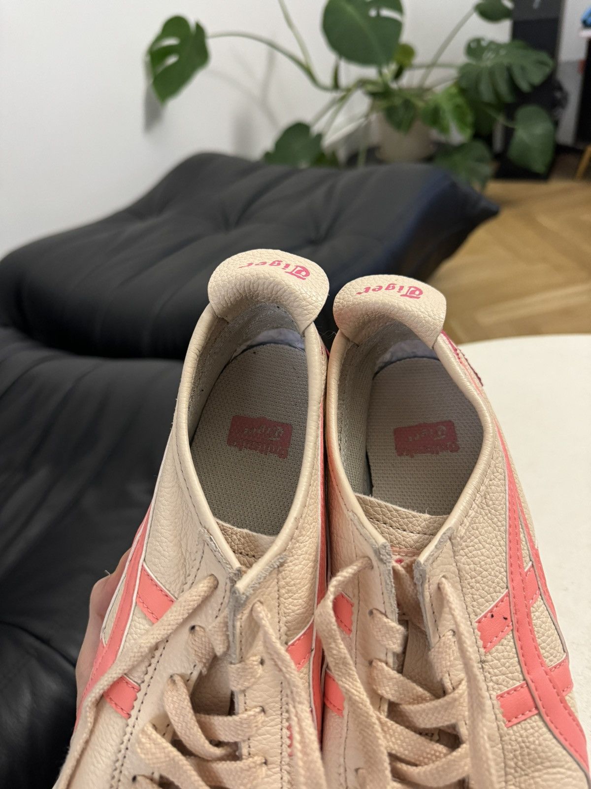 Onitsuka Tiger Asics Onitsuka Tiger OG Sneakers Leather Beige Vintage Y2k Size US 8 / IT 38 - 6 Thumbnail