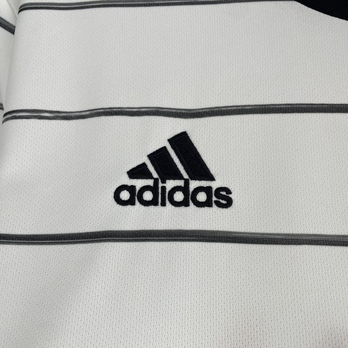 Adidas Germany Adidas Genuine Home Jersey Shirt 2019/2021 size L Size US L / EU 52-54 / 3 - 3 Thumbnail