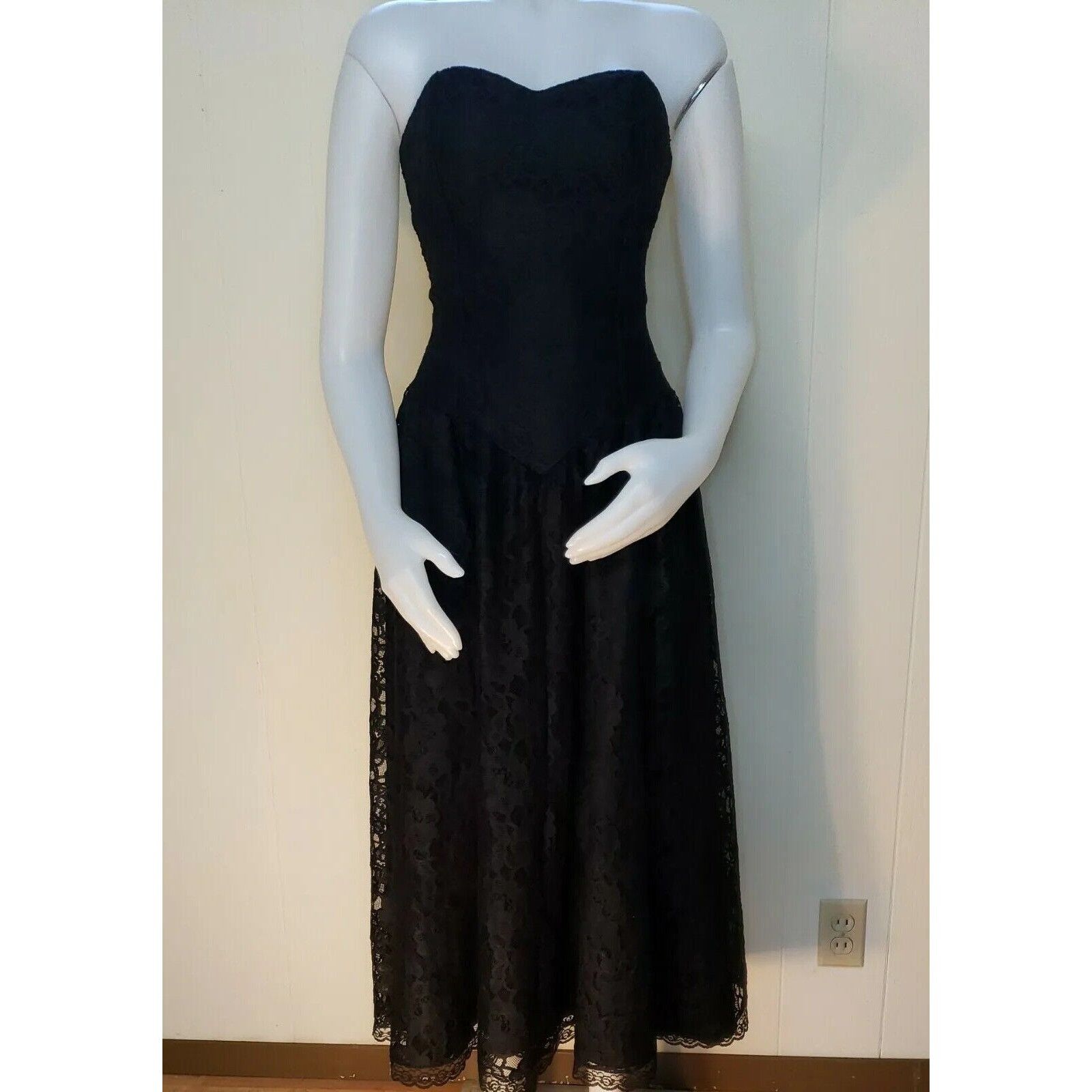 Vintage Vtg Strapless Corset Dress Womens 10 Black Lace NYE Cocktail Size S / US 4 / IT 40 - 12 Thumbnail