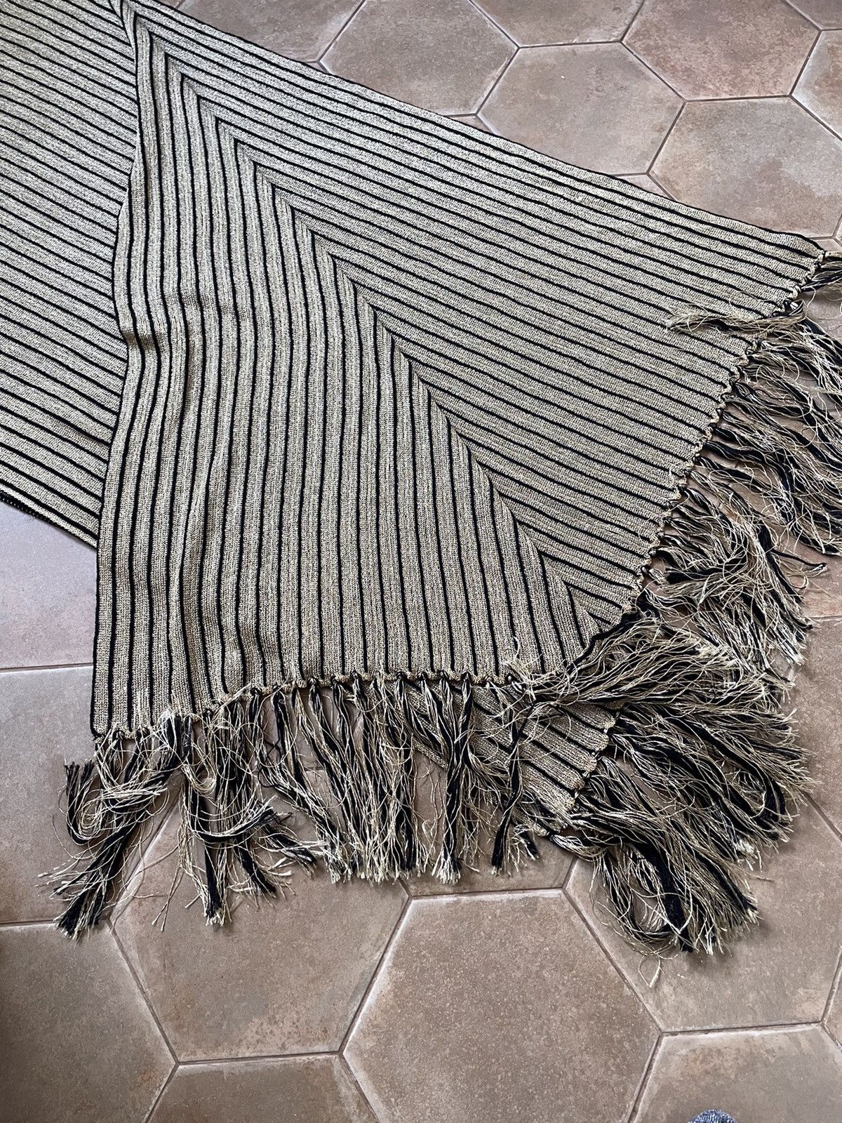 Saint Laurent Paris SAINTS LAURENT WOOL SCARF Size ONE SIZE - 4 Thumbnail