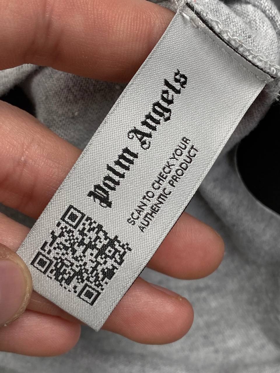 Palm Angels Palm Angels Big Logo Long Sleeve T-Shirt Men Size S Gray Size US S / EU 44-46 / 1 - 13 Thumbnail