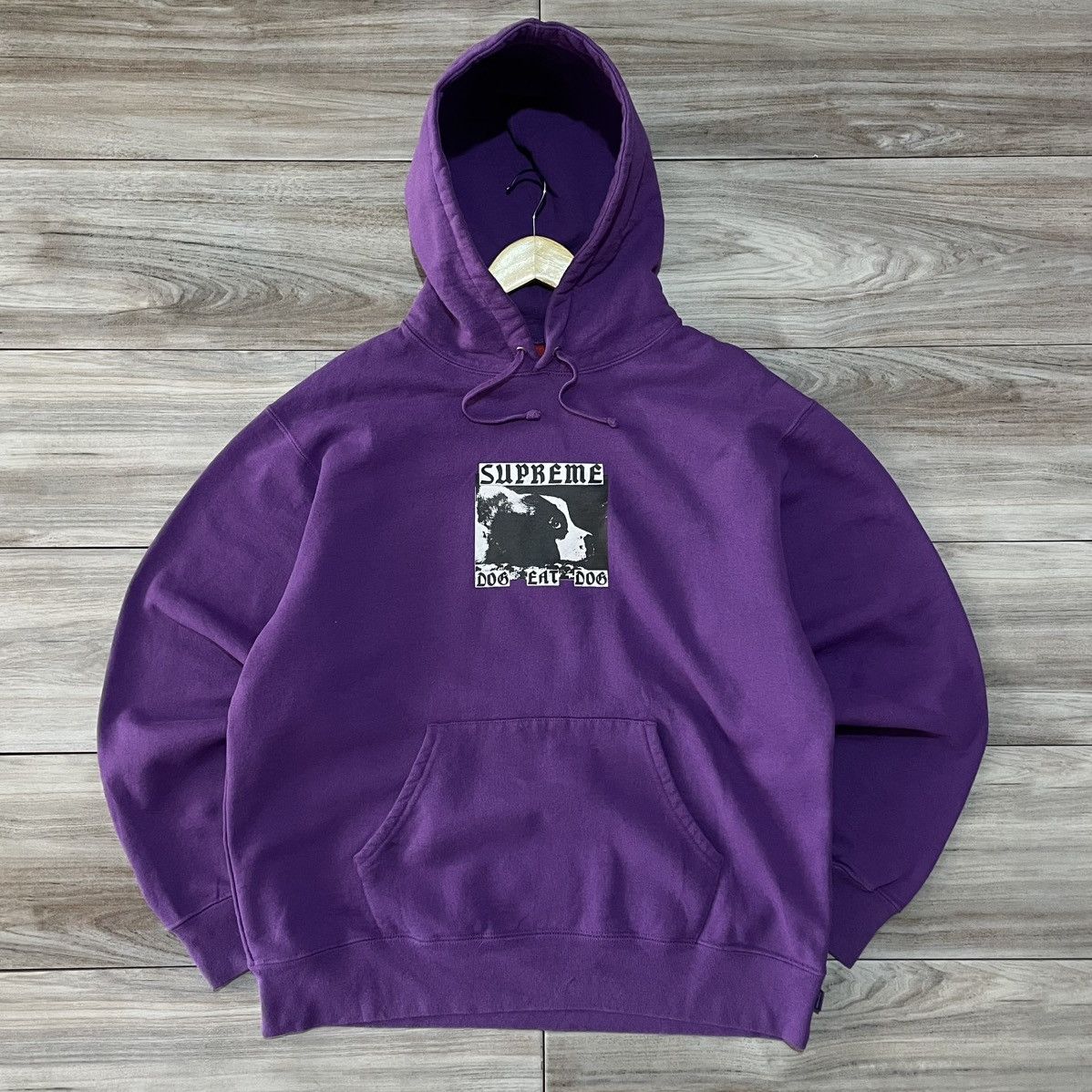 トップス Supreme Dog Eat Dog Hooded Sweatshirt Supreme Dog Eat Dog Hooded Sweatshirt (SS22) - $158