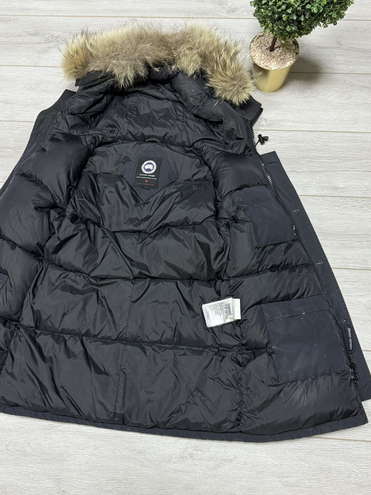 Canada Goose Canada Goose Chateau puffer down parka jacket expedition Size US S / EU 44-46 / 1 - 13 Thumbnail