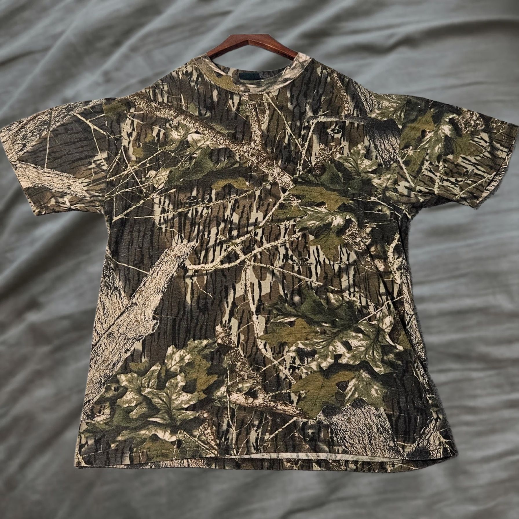 Vintage VINTAGE Mossy Oak Camo Brown Hunting T Shirt Men's Large Y2K Size US L / EU 52-54 / 3 - 1 Thumbnail