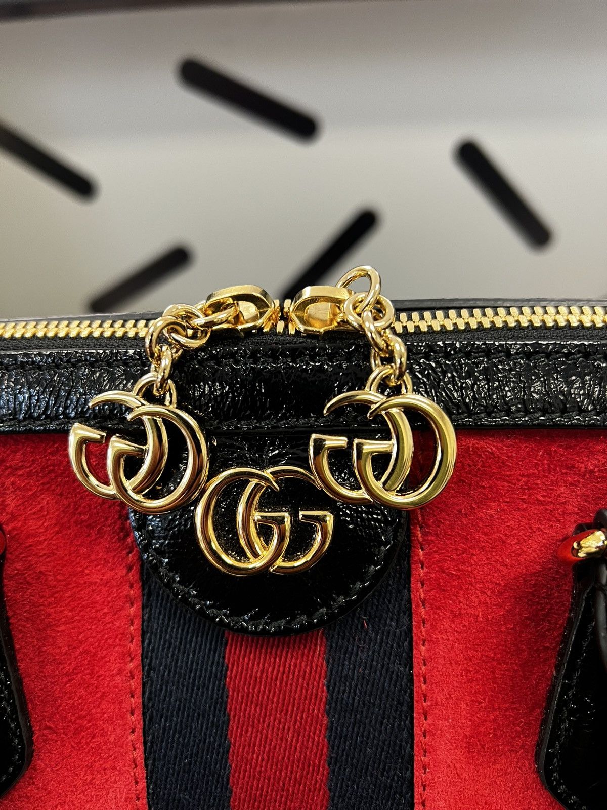 Gucci NWOT Gucci Red Suede Medium Ophidia Boston W/ Box & Dustbag Size ONE SIZE - 5 Thumbnail