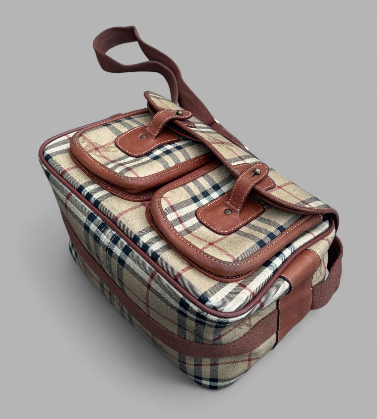 Burberry 80's BURBERRY NOVA CHECK Cargo Pockets Messenger Bag Size ONE SIZE - 8 Thumbnail