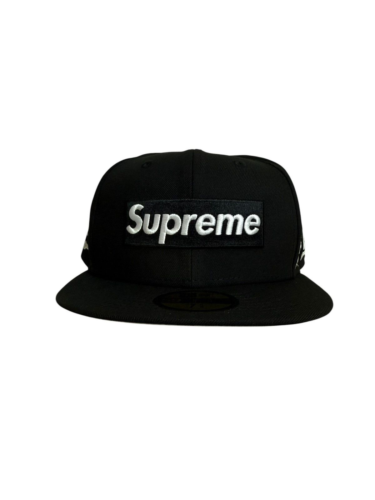New Era × Supreme 7 5/8 Supreme New Era Bones Box Logo Fitted Hat