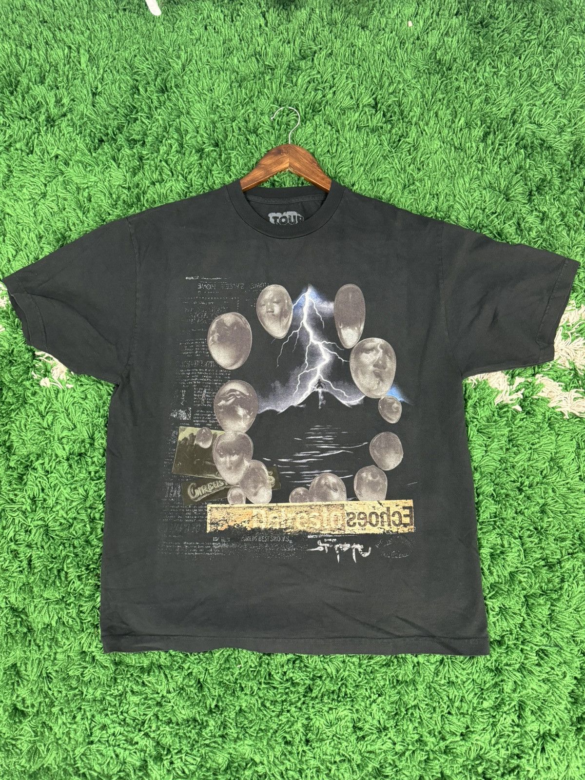 Travis Scott Travis Scott Utopia Echoes Circus Maximus Tee Black Size L Size US L / EU 52-54 / 3 - 1 Thumbnail