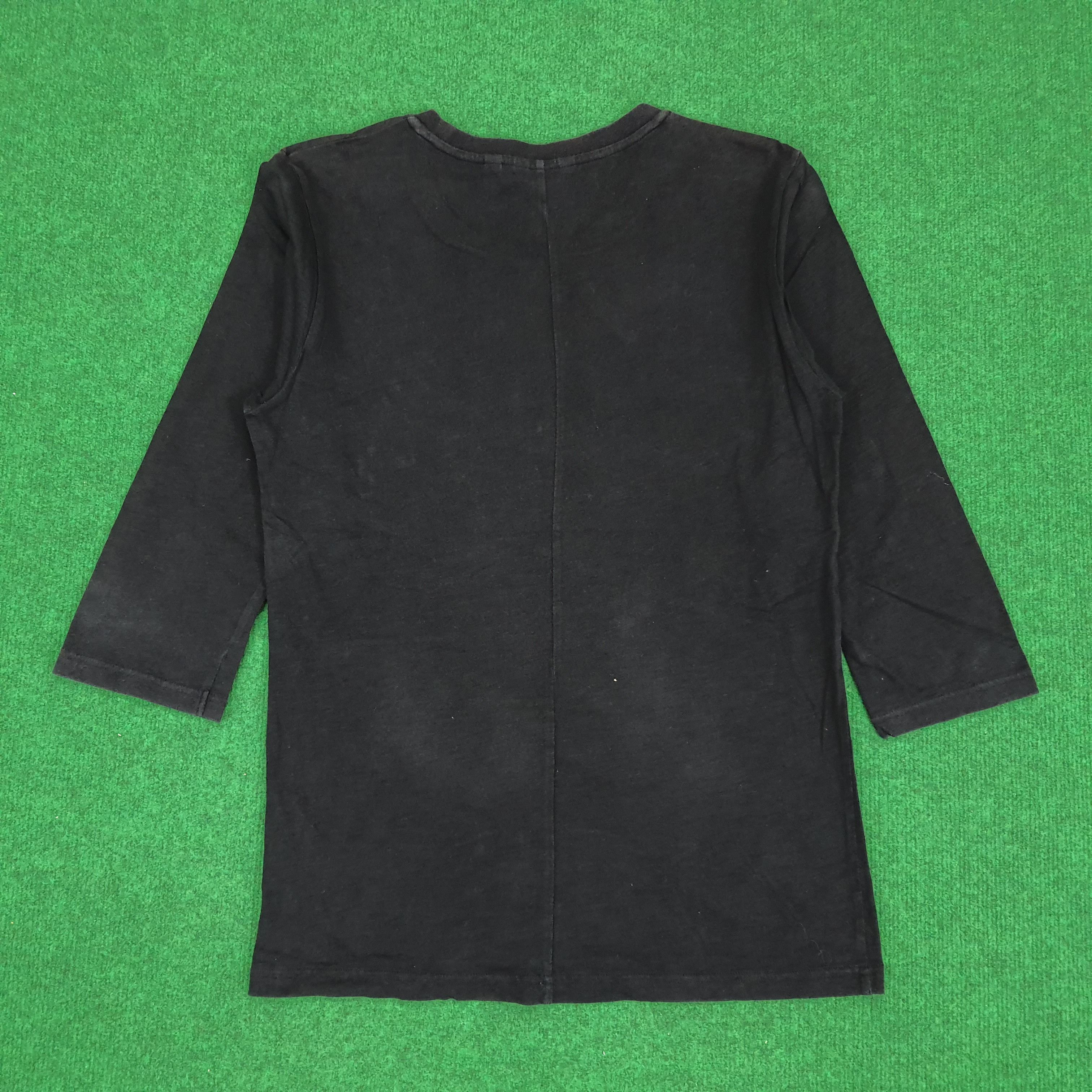 Japanese Brand × Undercover Vintage UU Uniqlo Undercover 3 Quater Sleeve T-shirt Size US M / EU 48-50 / 2 - 3 Thumbnail