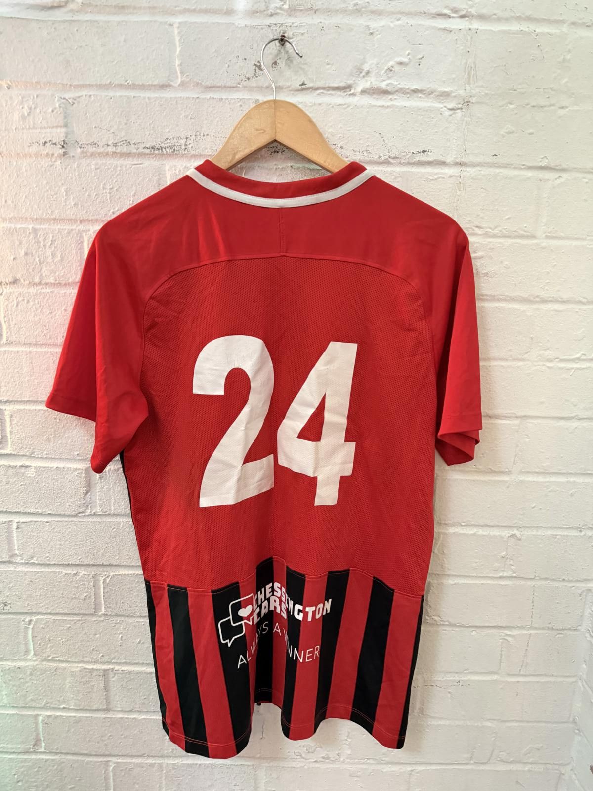 Nike Nike Ewell Lions FC Soccer Jersey Red and Black Striped Size Size US L / EU 52-54 / 3 - 2 Thumbnail
