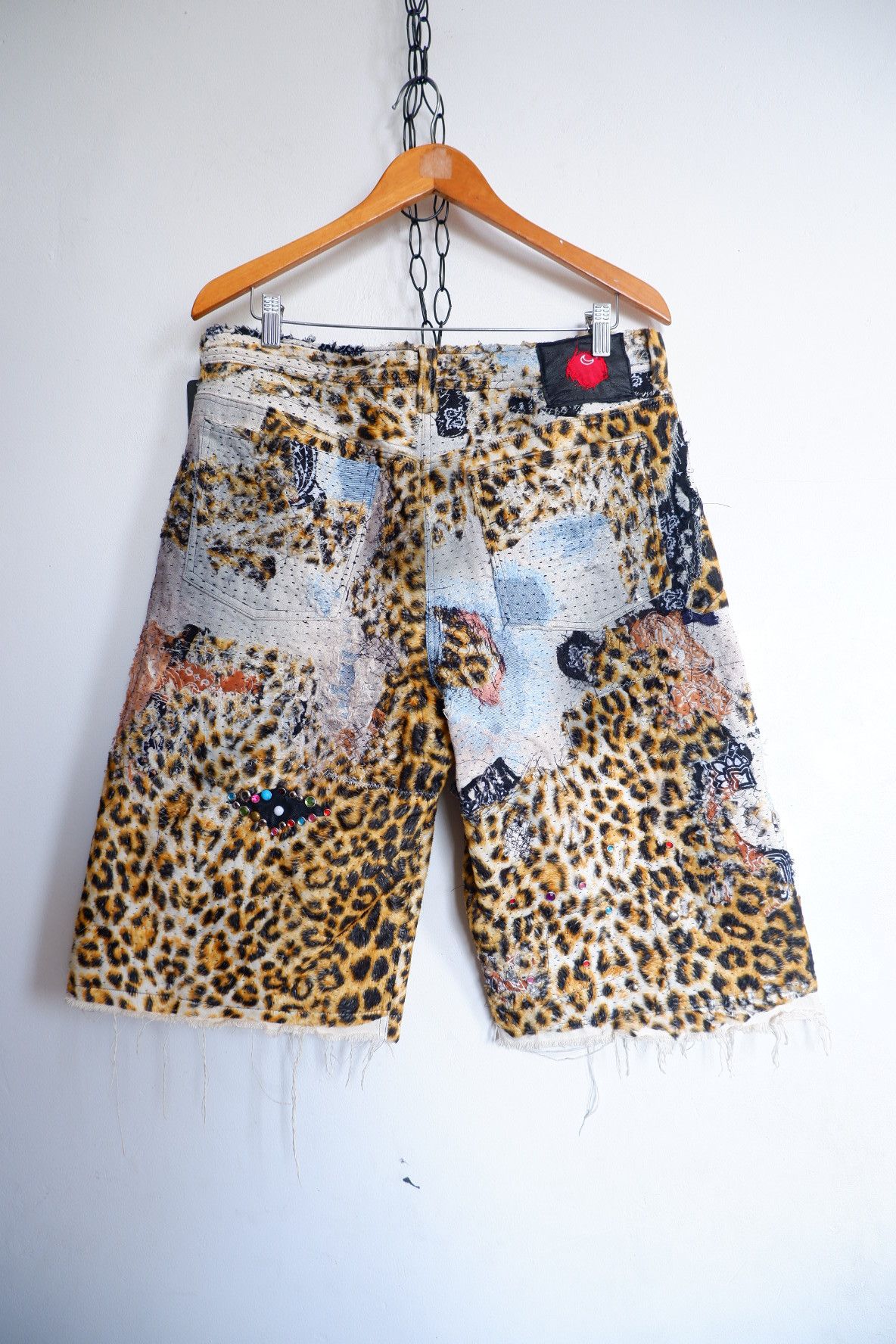 Japanese Brand 1/1 Proleta Re Art Inspired Leopard Sashiko Boro Jorts Size US 34 / EU 50 - 2 Thumbnail