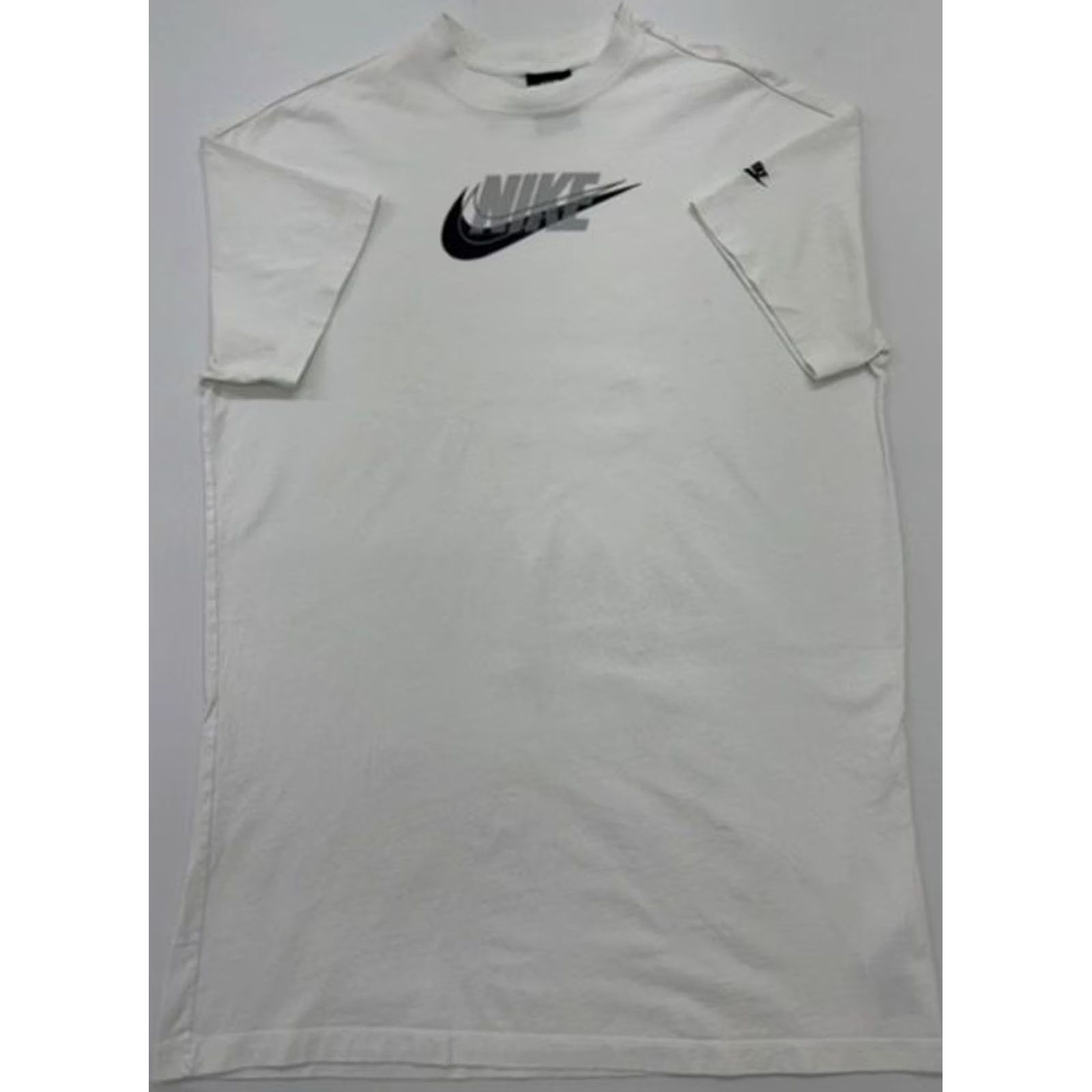 Nike Nike Men White Logo Loose Fit T-Shirt Big & Tall XL Size US XL / EU 56 / 4 - 2 Thumbnail