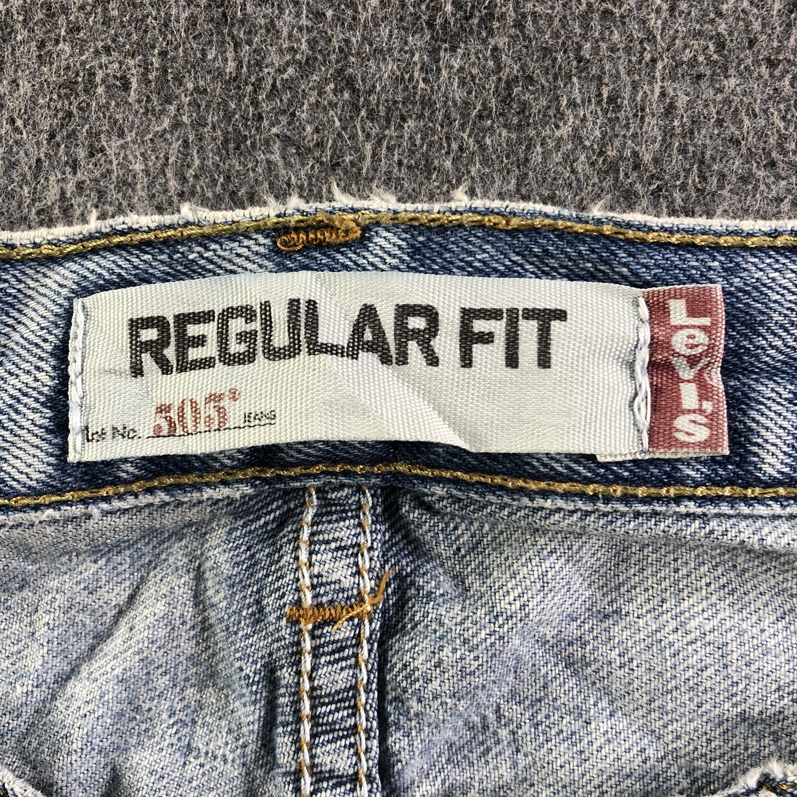 Levi's Vintage Blue Wash Levis 505 Jeans-J4190 Size US 32 / EU 48 - 11 Thumbnail