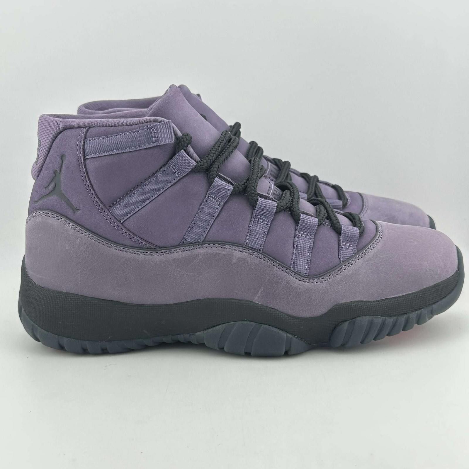 Jordan Brand Jordan 11 Mojave Canyon Purple Sneakers US 9 New with Box Size US 9 / EU 42 - 3 Thumbnail